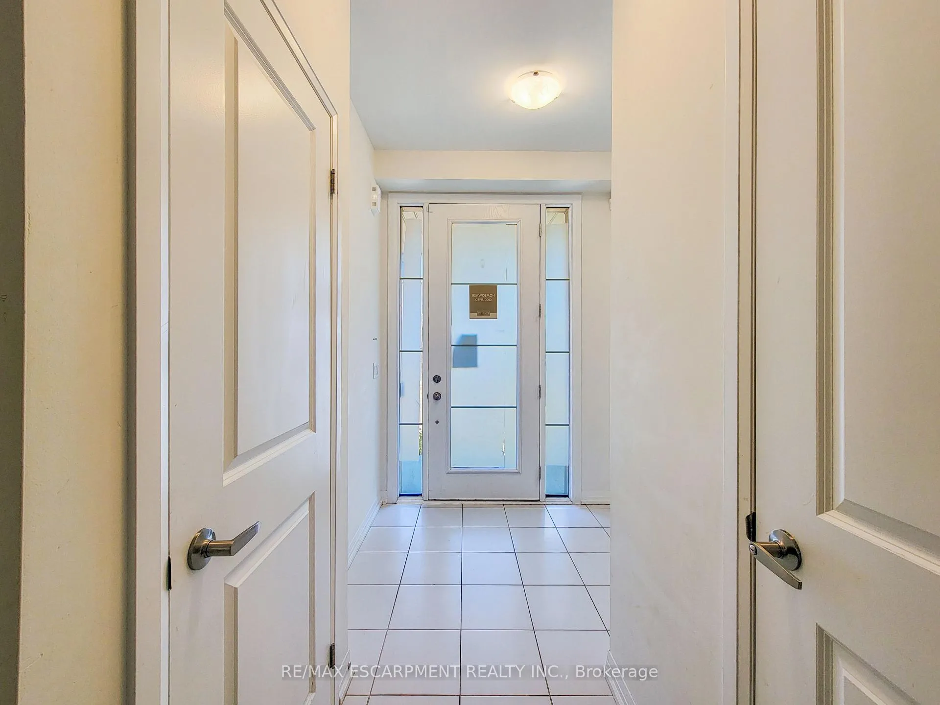 Photo 4 of Unit 4, 10 Freedom Crescent, Hamilton, Mount Hope — HOMEH