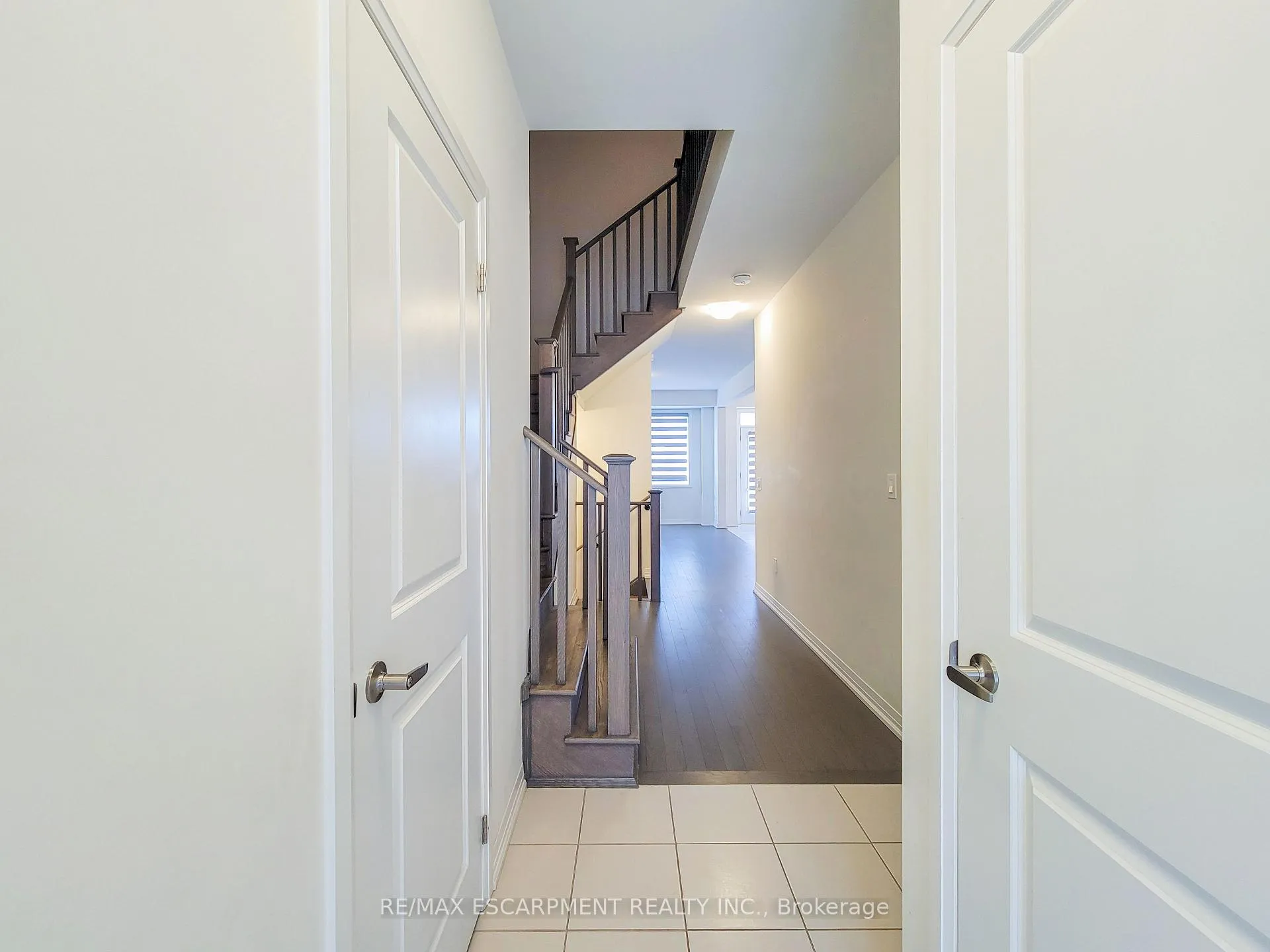 Photo 5 of Unit 4, 10 Freedom Crescent, Hamilton, Mount Hope — HOMEH