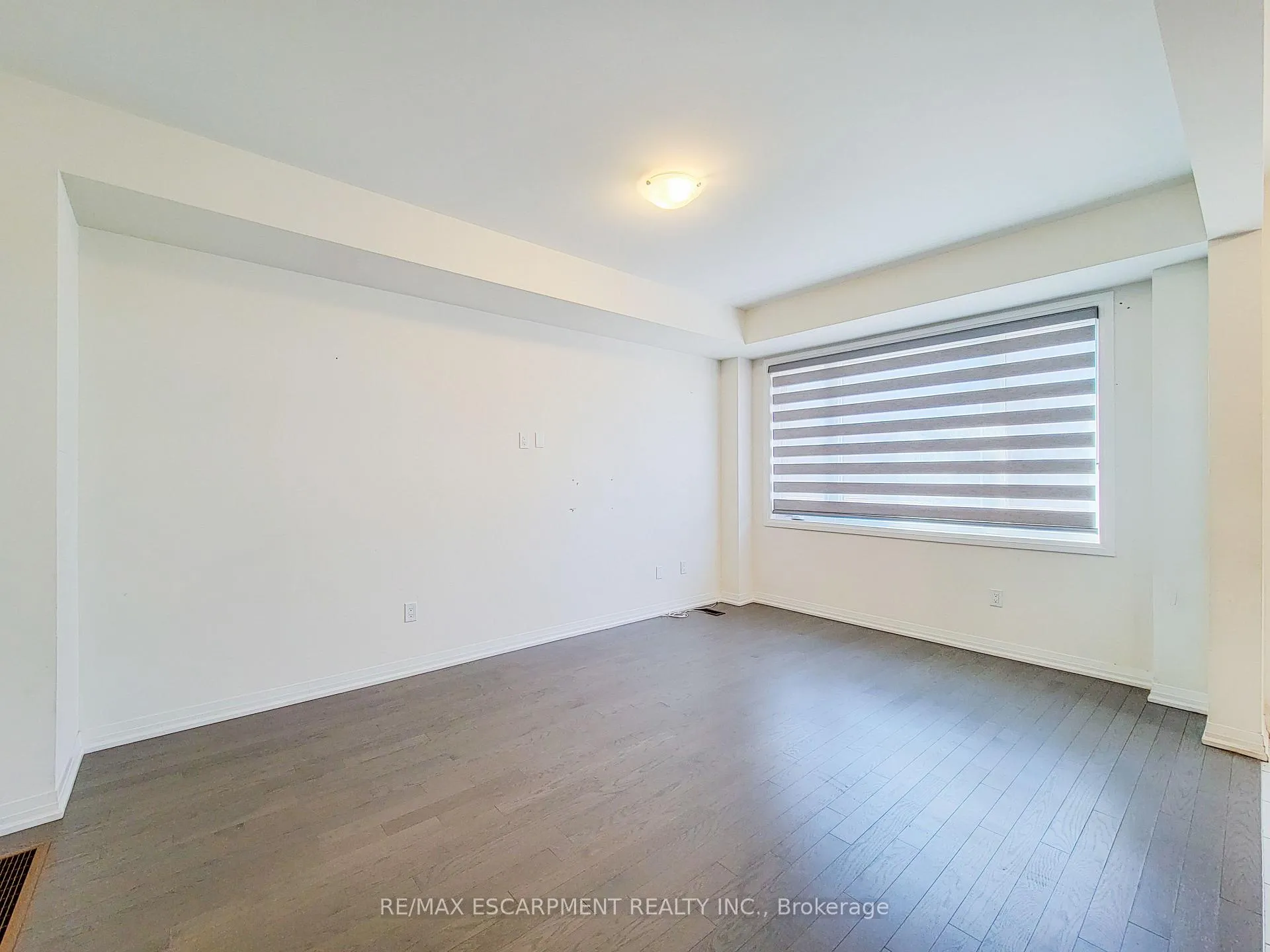 Photo 6 of Unit 4, 10 Freedom Crescent, Hamilton, Mount Hope — HOMEH
