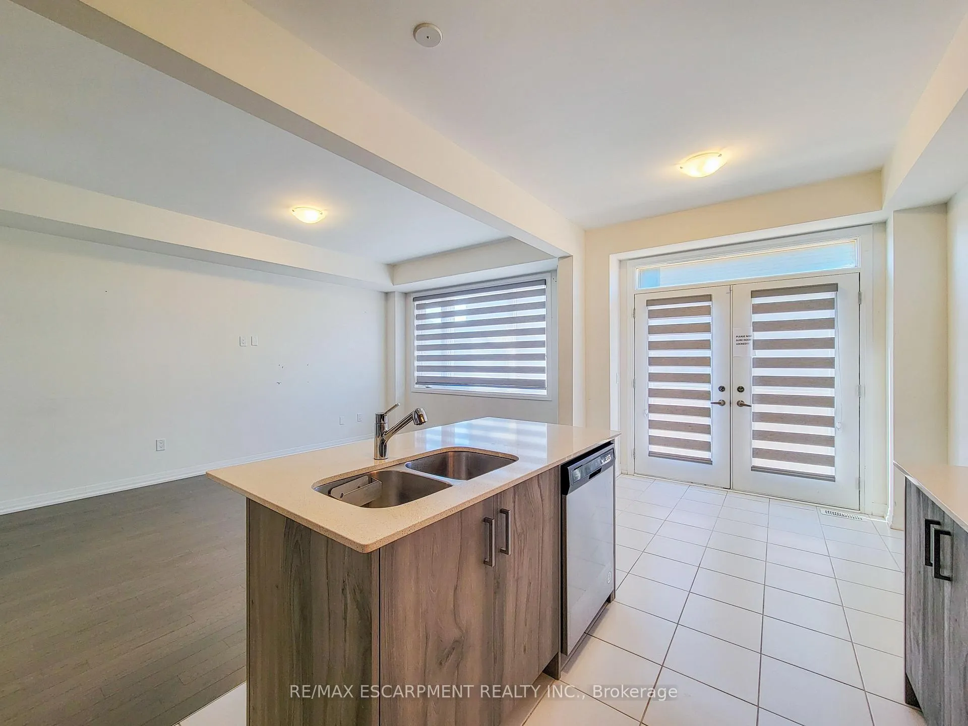 Photo 11 of Unit 4, 10 Freedom Crescent, Hamilton, Mount Hope — HOMEH