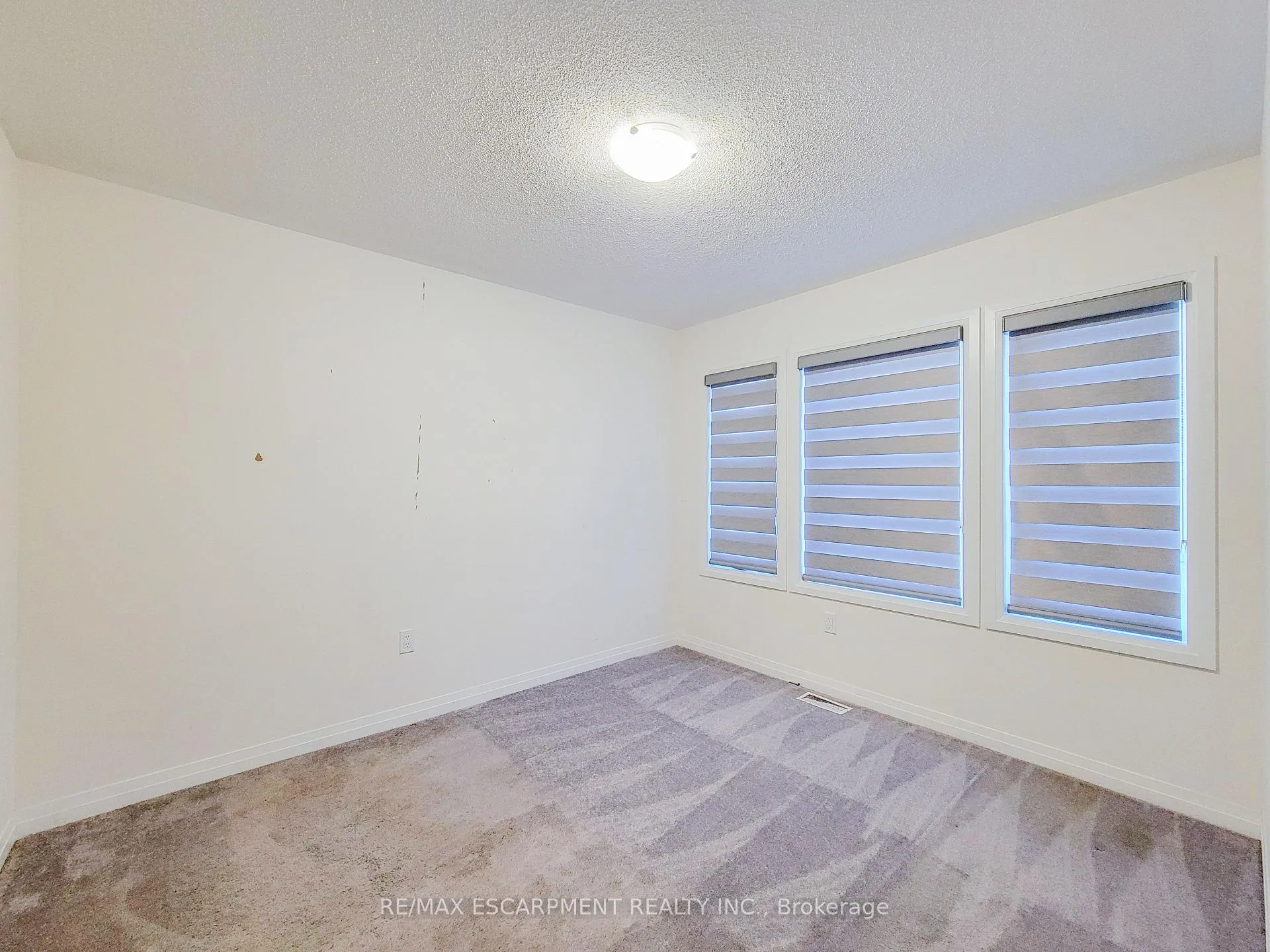 Photo 20 of Unit 4, 10 Freedom Crescent, Hamilton, Mount Hope — HOMEH