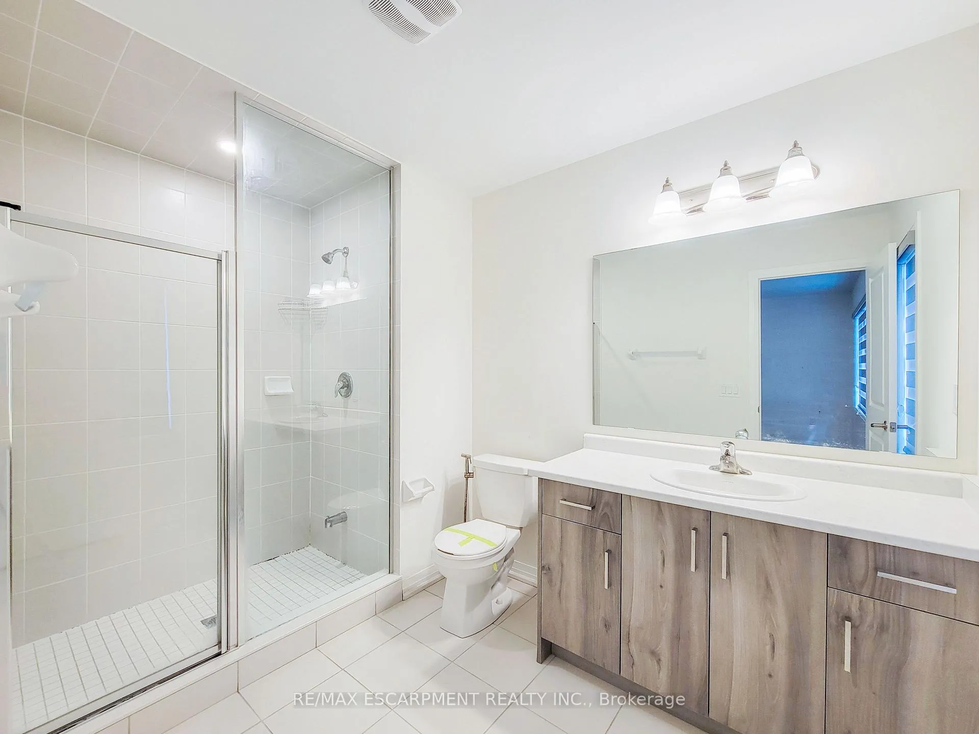 Photo 26 of Unit 4, 10 Freedom Crescent, Hamilton, Mount Hope — HOMEH