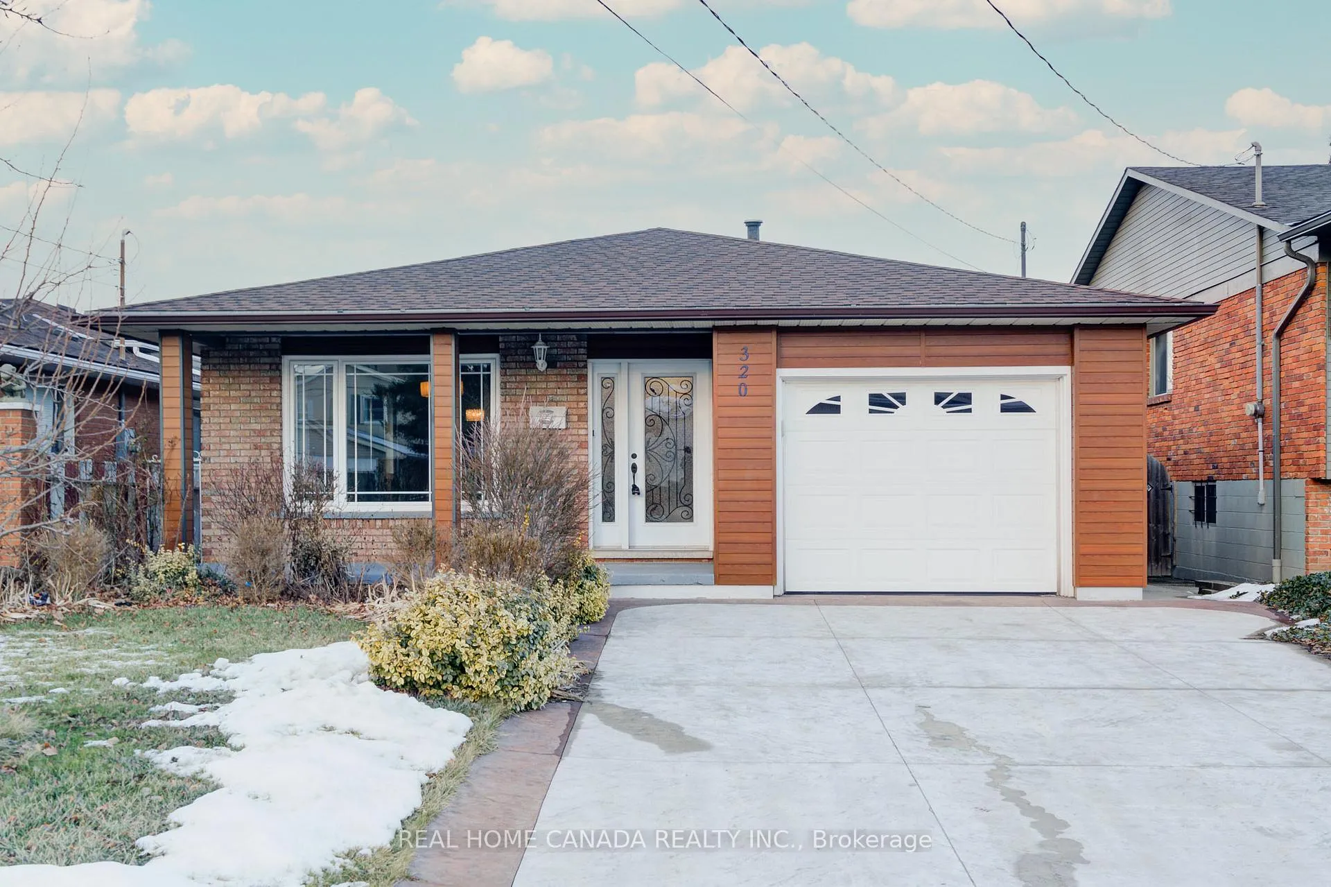 Photo 1 of 320 Highridge Ave, Hamilton, Riverdale — HOMEH