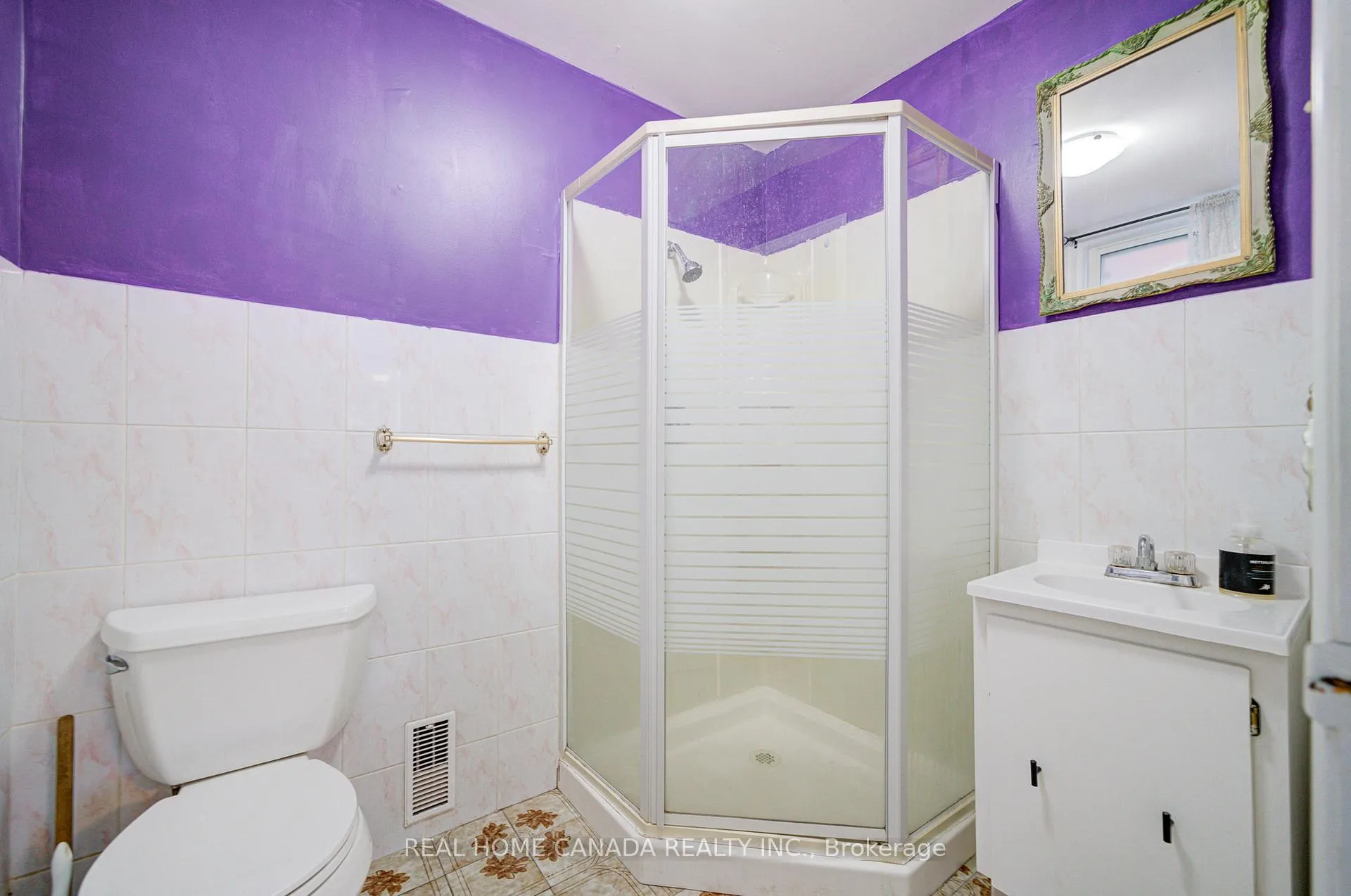 Photo 33 of 320 Highridge Ave, Hamilton, Riverdale — HOMEH