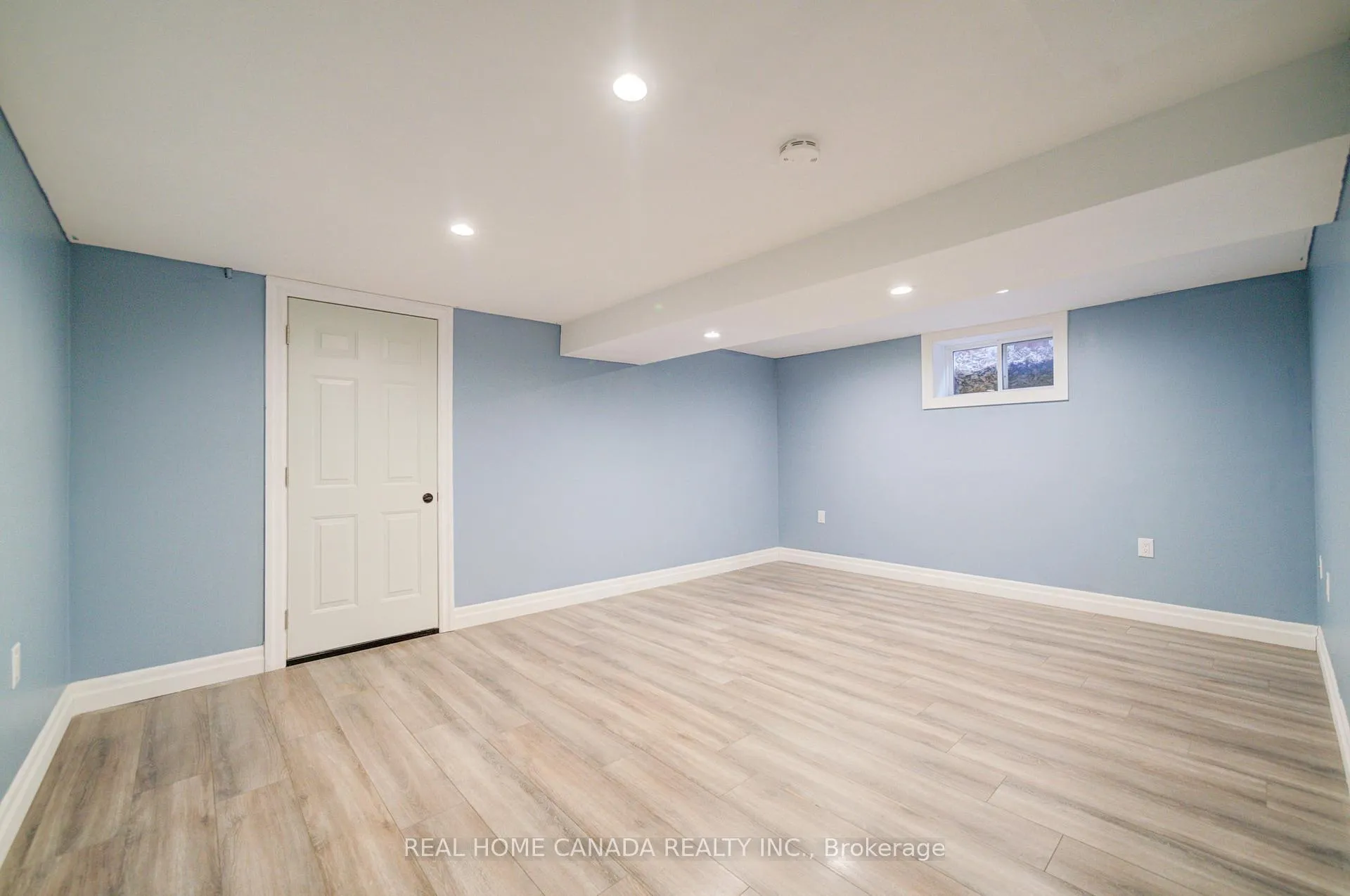 Photo 34 of 320 Highridge Ave, Hamilton, Riverdale — HOMEH