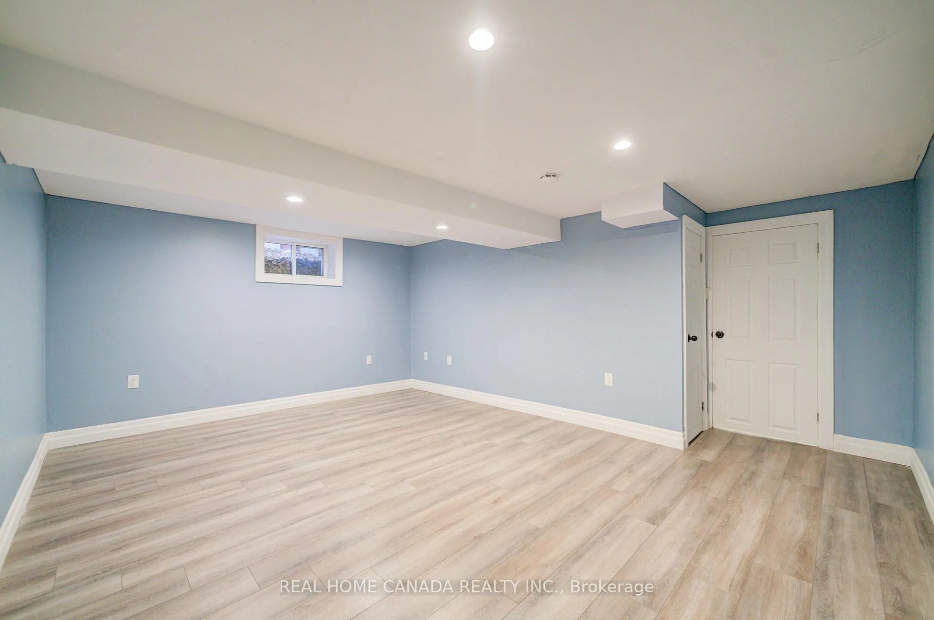 Photo 35 of 320 Highridge Ave, Hamilton, Riverdale — HOMEH
