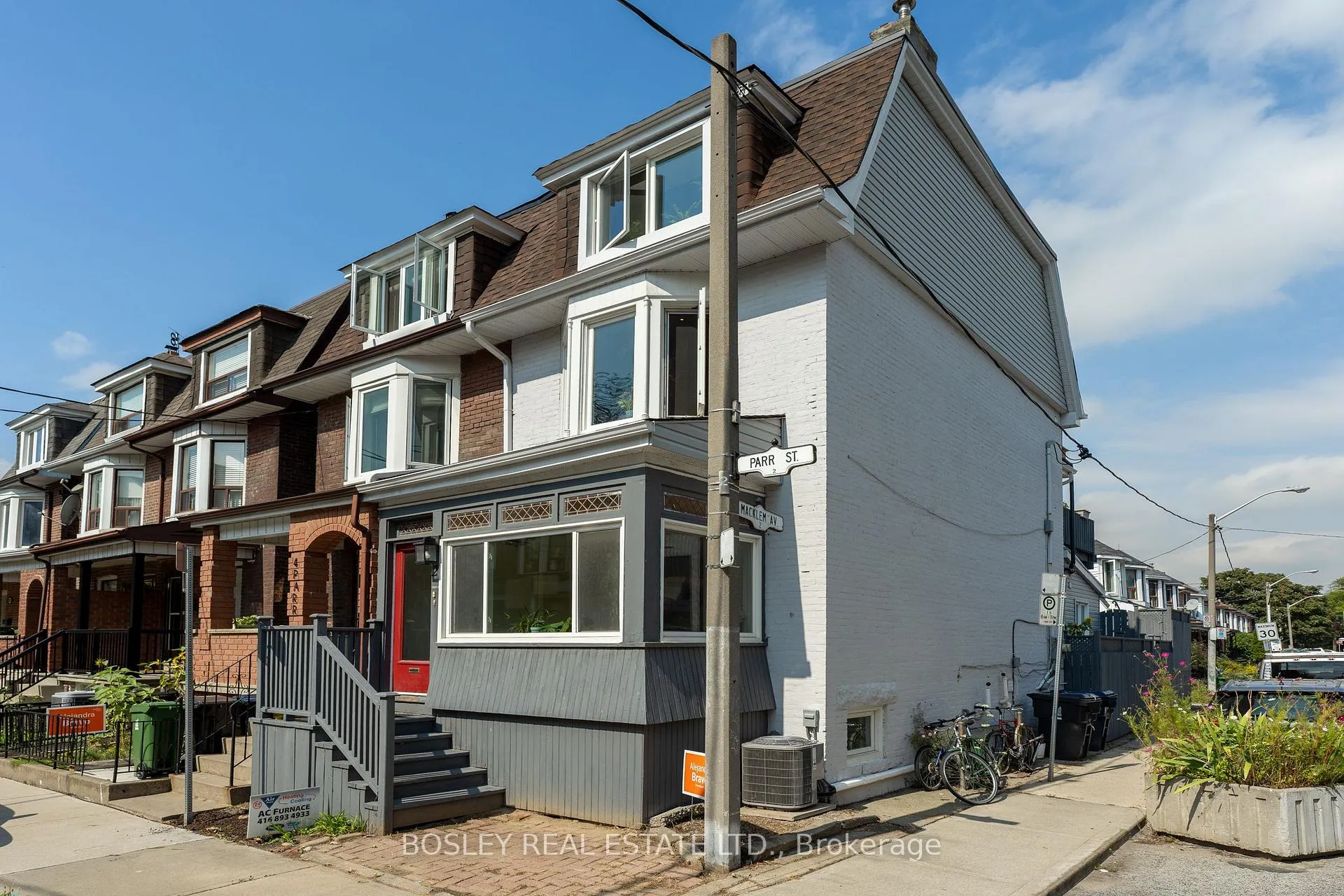 Photo 2 of Unit Bsmt, 2 Parr Street, Toronto, Little Portugal — HOMEH