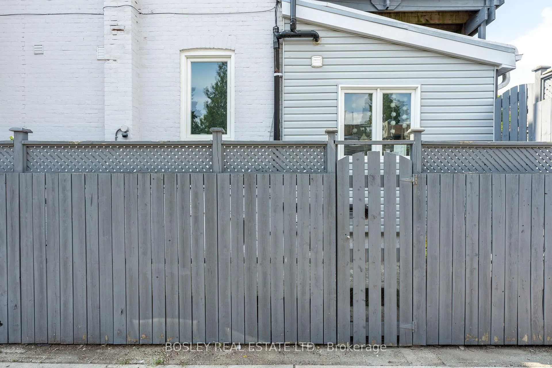 Photo 3 of Unit Bsmt, 2 Parr Street, Toronto, Little Portugal — HOMEH