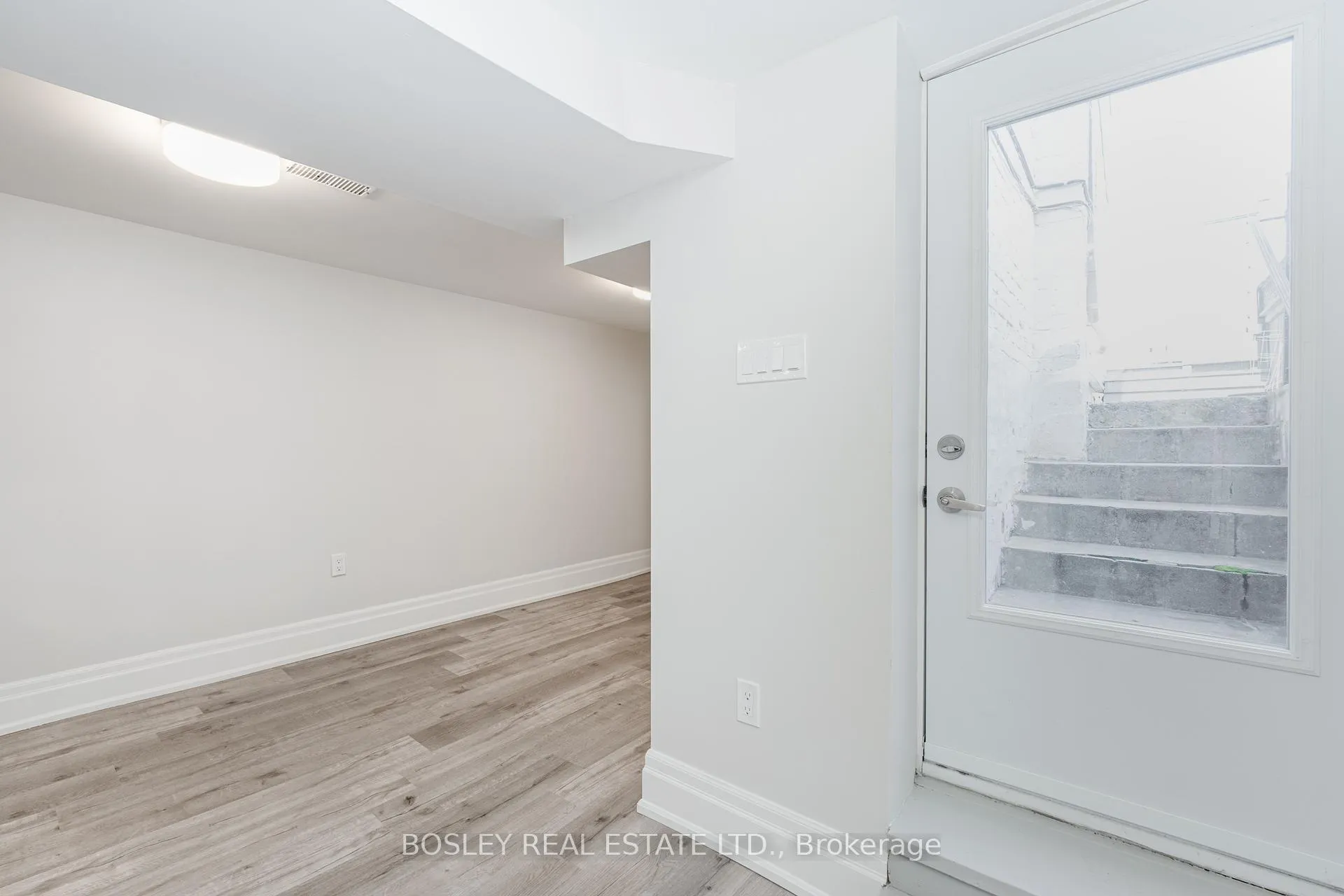 Photo 5 of Unit Bsmt, 2 Parr Street, Toronto, Little Portugal — HOMEH