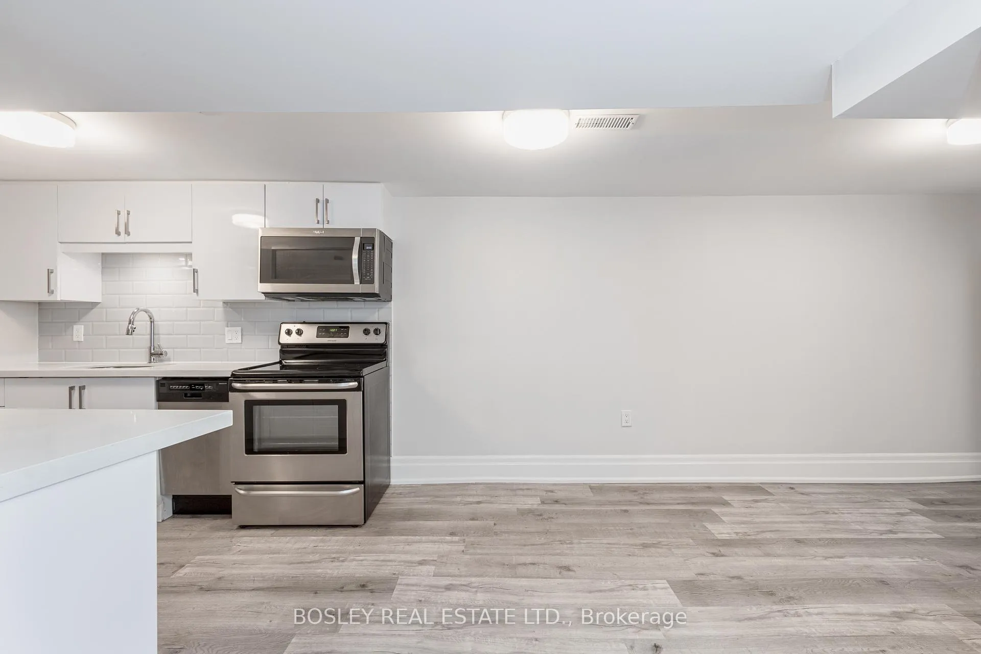 Photo 13 of Unit Bsmt, 2 Parr Street, Toronto, Little Portugal — HOMEH