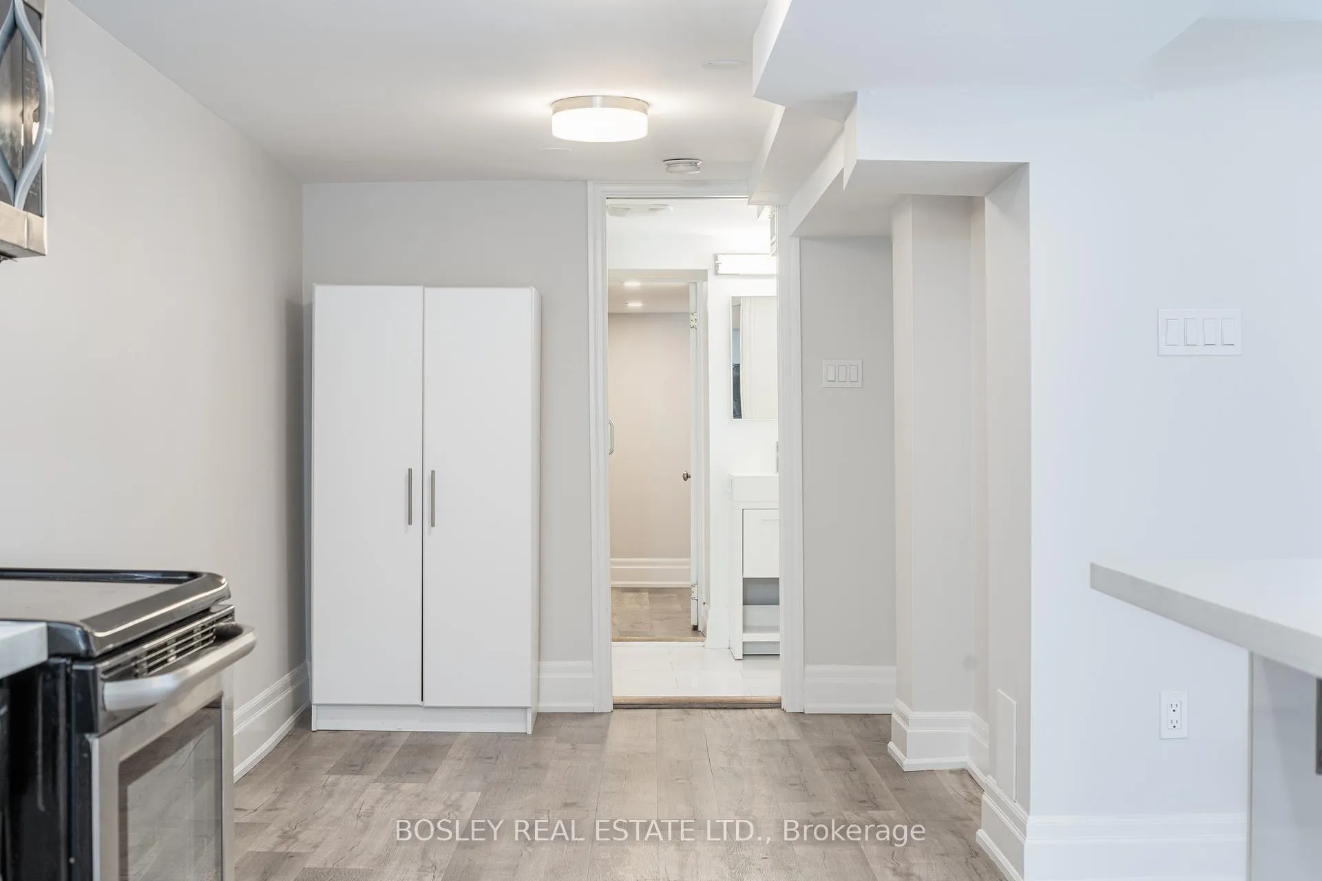 Photo 24 of Unit Bsmt, 2 Parr Street, Toronto, Little Portugal — HOMEH