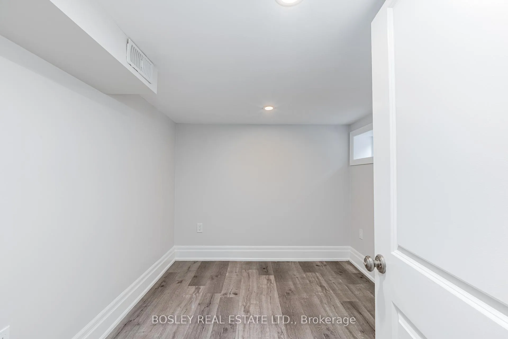 Photo 30 of Unit Bsmt, 2 Parr Street, Toronto, Little Portugal — HOMEH