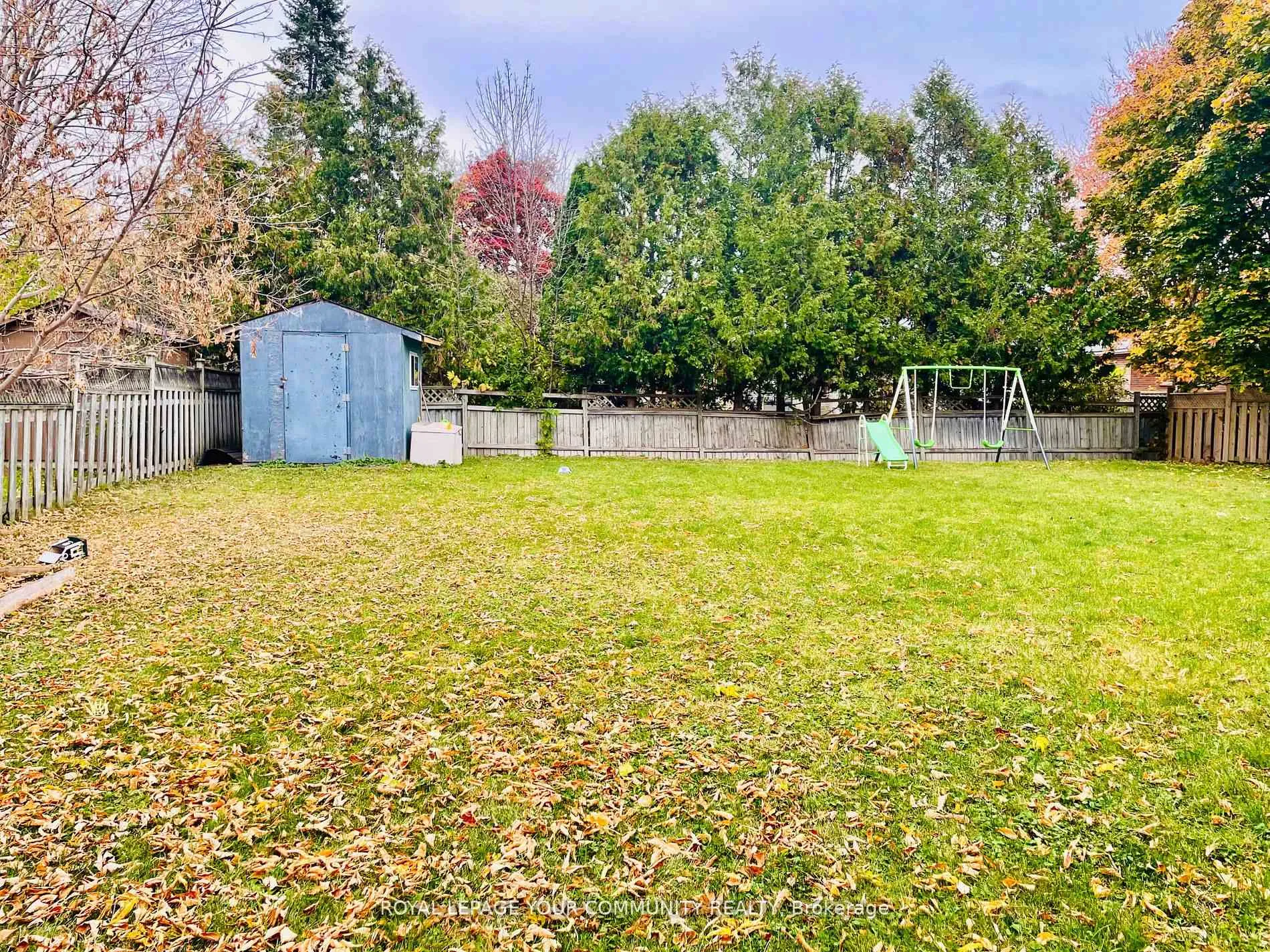 Photo 20 of 331 St. Vincent Street, Barrie, Wellington — HOMEH