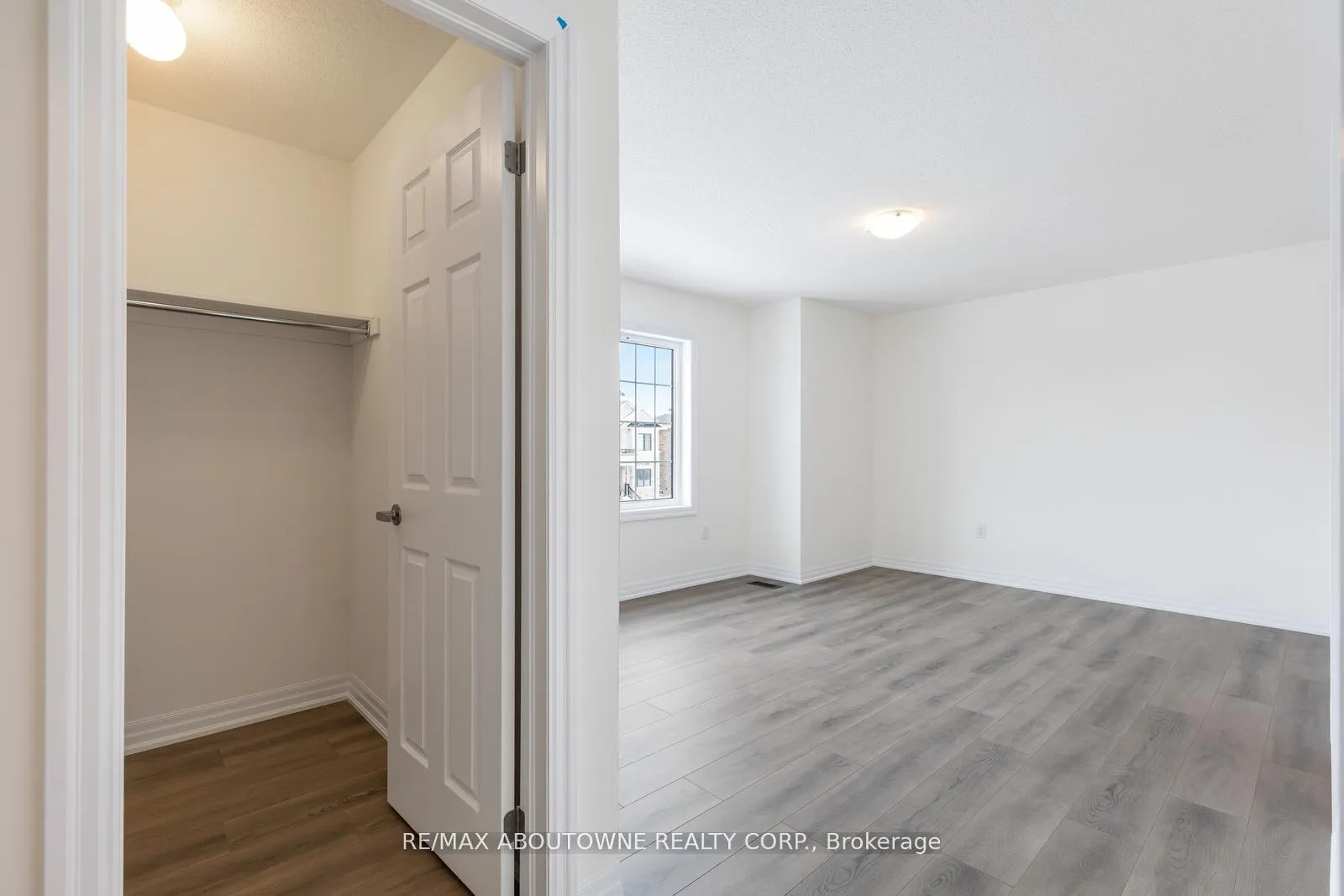 Photo 34 of 203 Warden Street, Clearview, Stayner — HOMEH