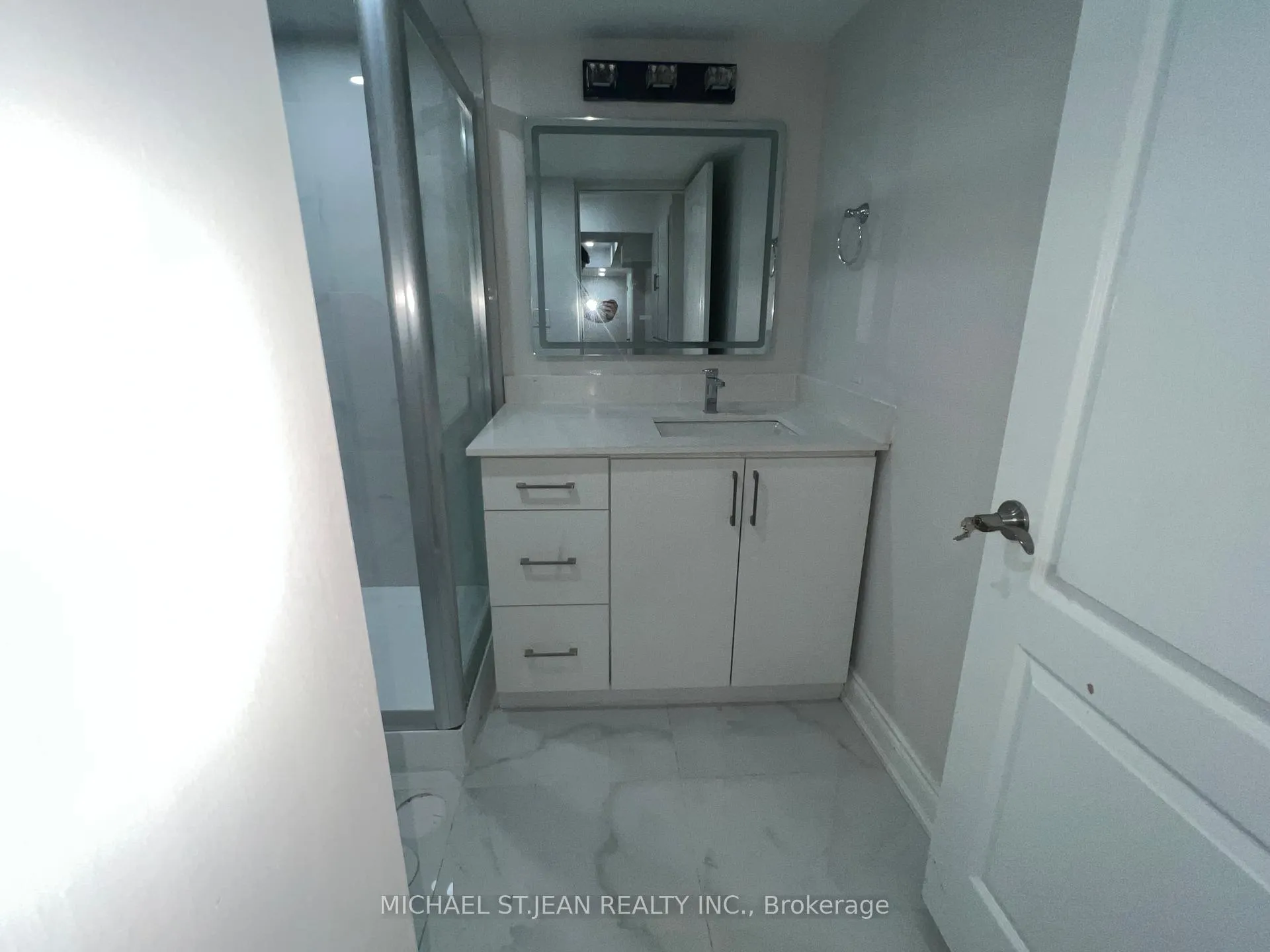 Photo 12 of Unit 2, 29 Bowman Crescent, Thorold, Hurricane/Merrittville — HOMEH