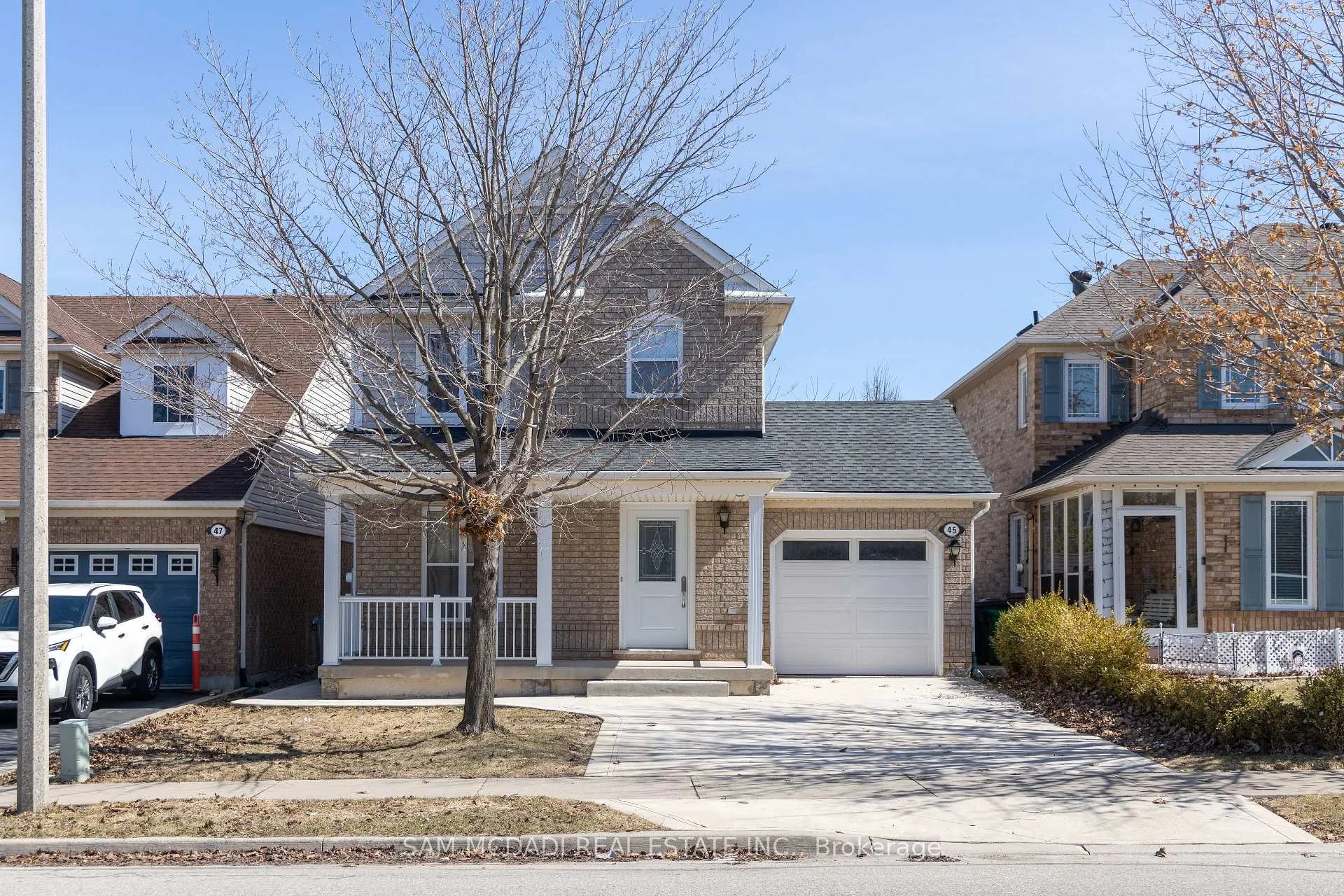 Front of Unit Upper, 45 Springhurst Avenue