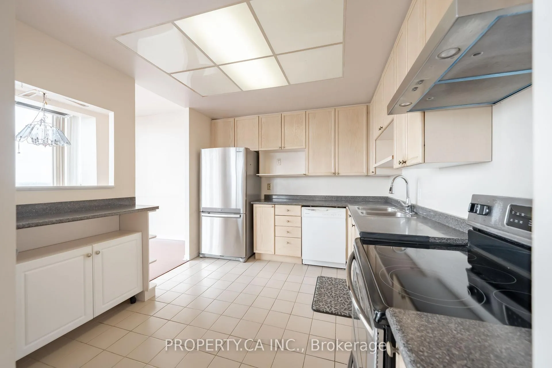 Photo 12 of Unit 812, 25 Cumberland Lane, Ajax, South West — HOMEH