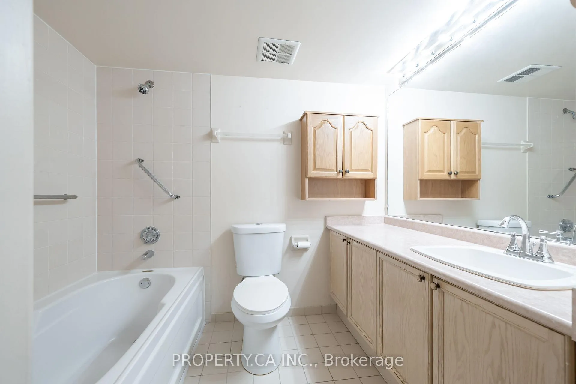 Photo 24 of Unit 812, 25 Cumberland Lane, Ajax, South West — HOMEH