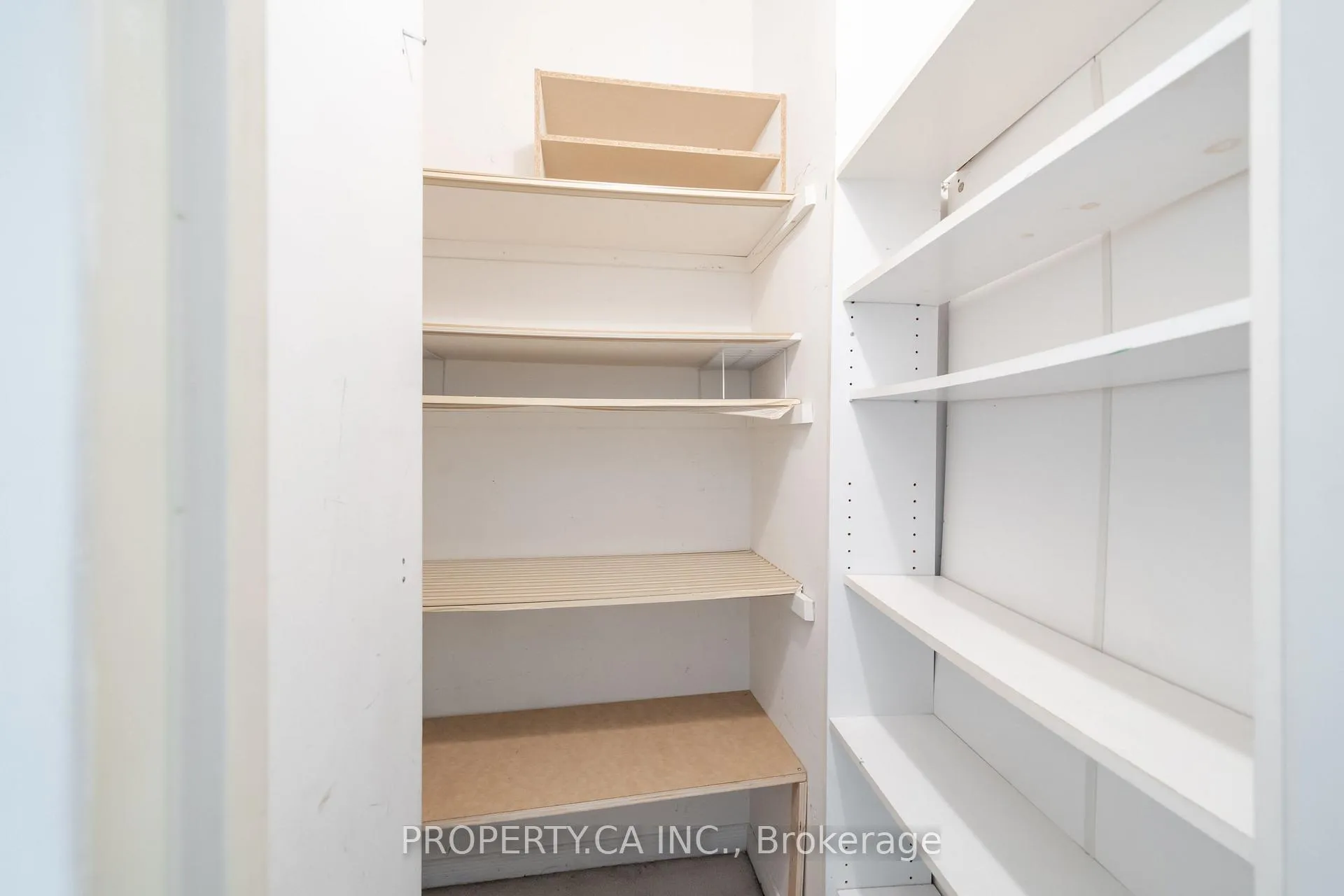 Photo 27 of Unit 812, 25 Cumberland Lane, Ajax, South West — HOMEH