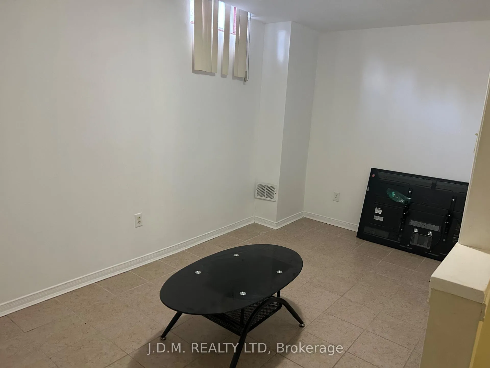Photo 11 of Unit Bsmt, 104 Cartmel Drive, Markham, Milliken Mills East — HOMEH