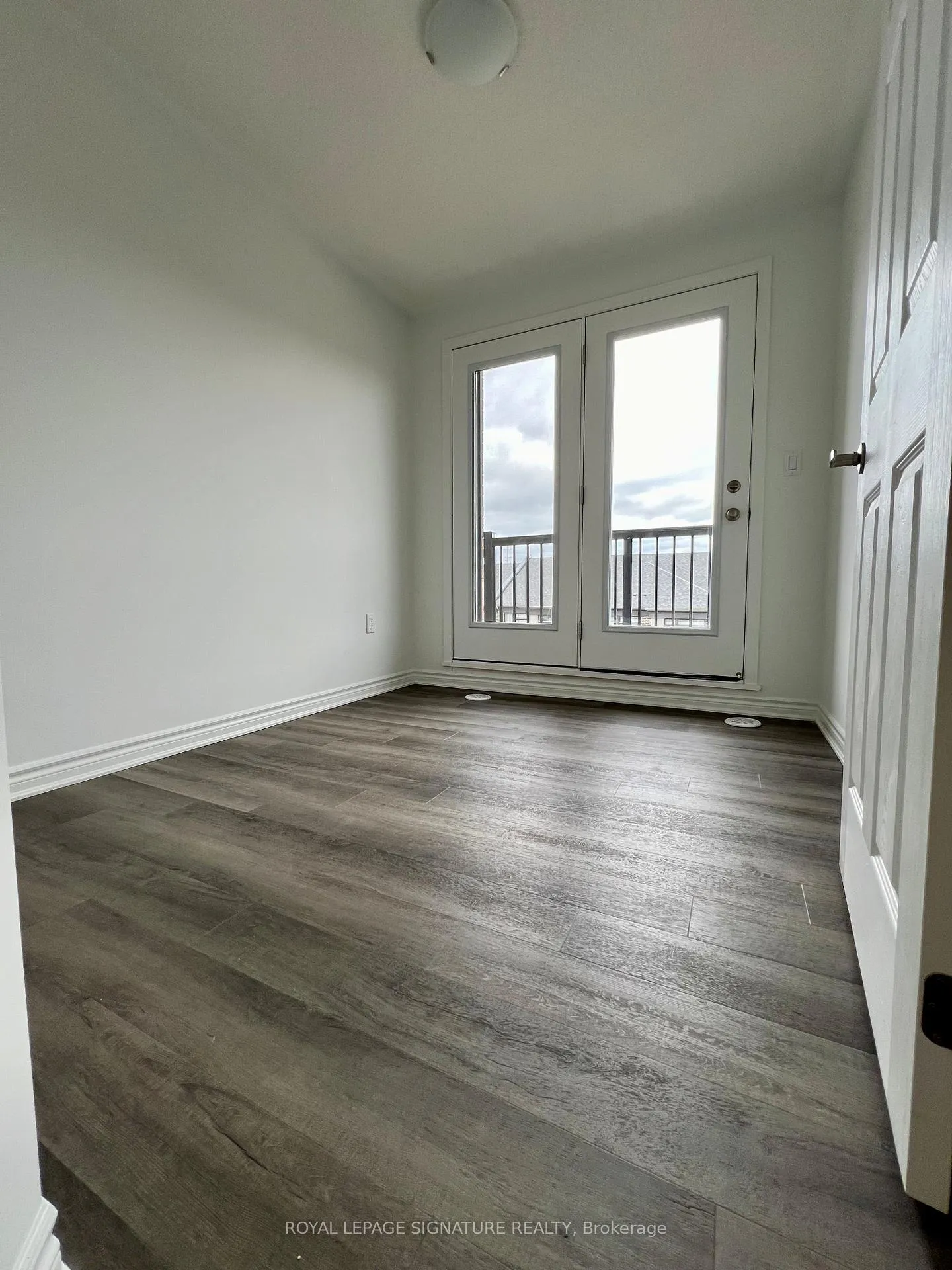 Photo 12 of 83 Keppel Circle, Brampton, Northwest Brampton — HOMEH