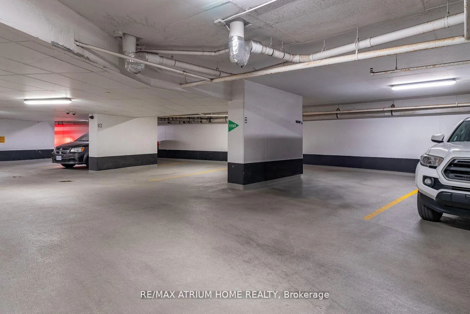 Photo 12 of Unit Ph09, 35 Brian Peck Crescent, Toronto, Thorncliffe Park — HOMEH