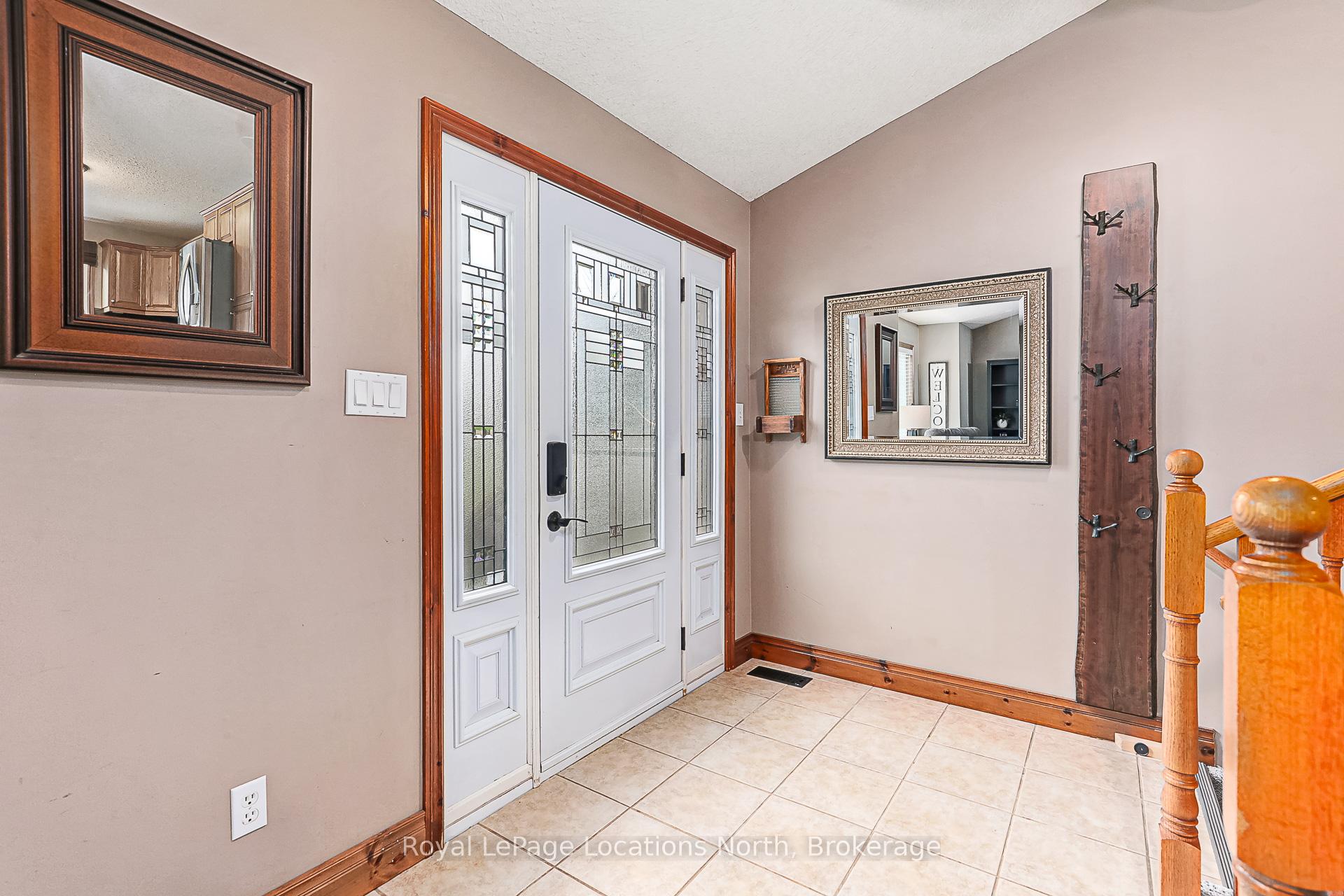 Photo 4 of 7286 36/37 Nottawasaga Side Road E, Clearview, Rural Clearview — HOMEH