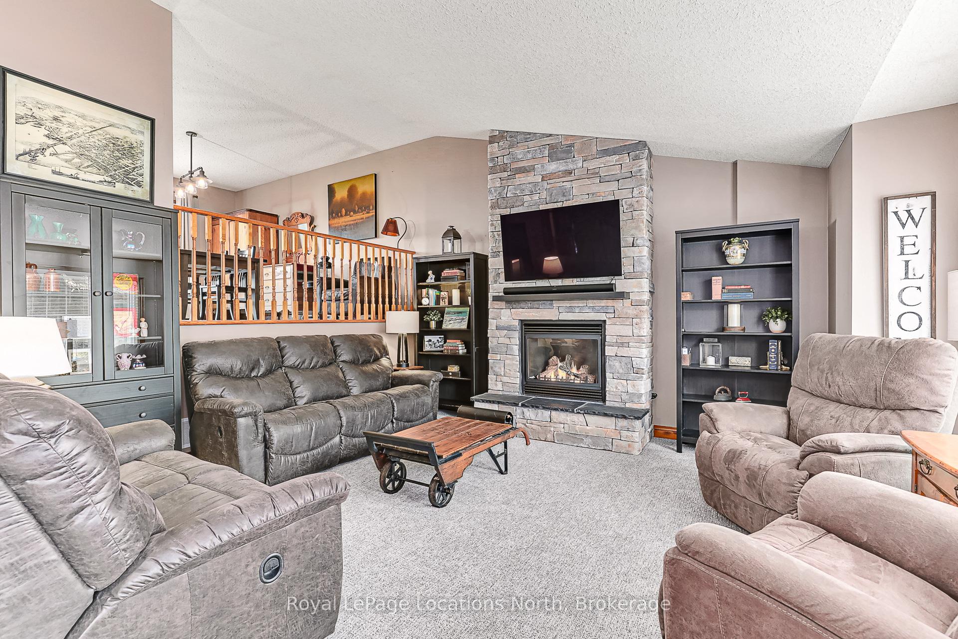 Photo 5 of 7286 36/37 Nottawasaga Side Road E, Clearview, Rural Clearview — HOMEH