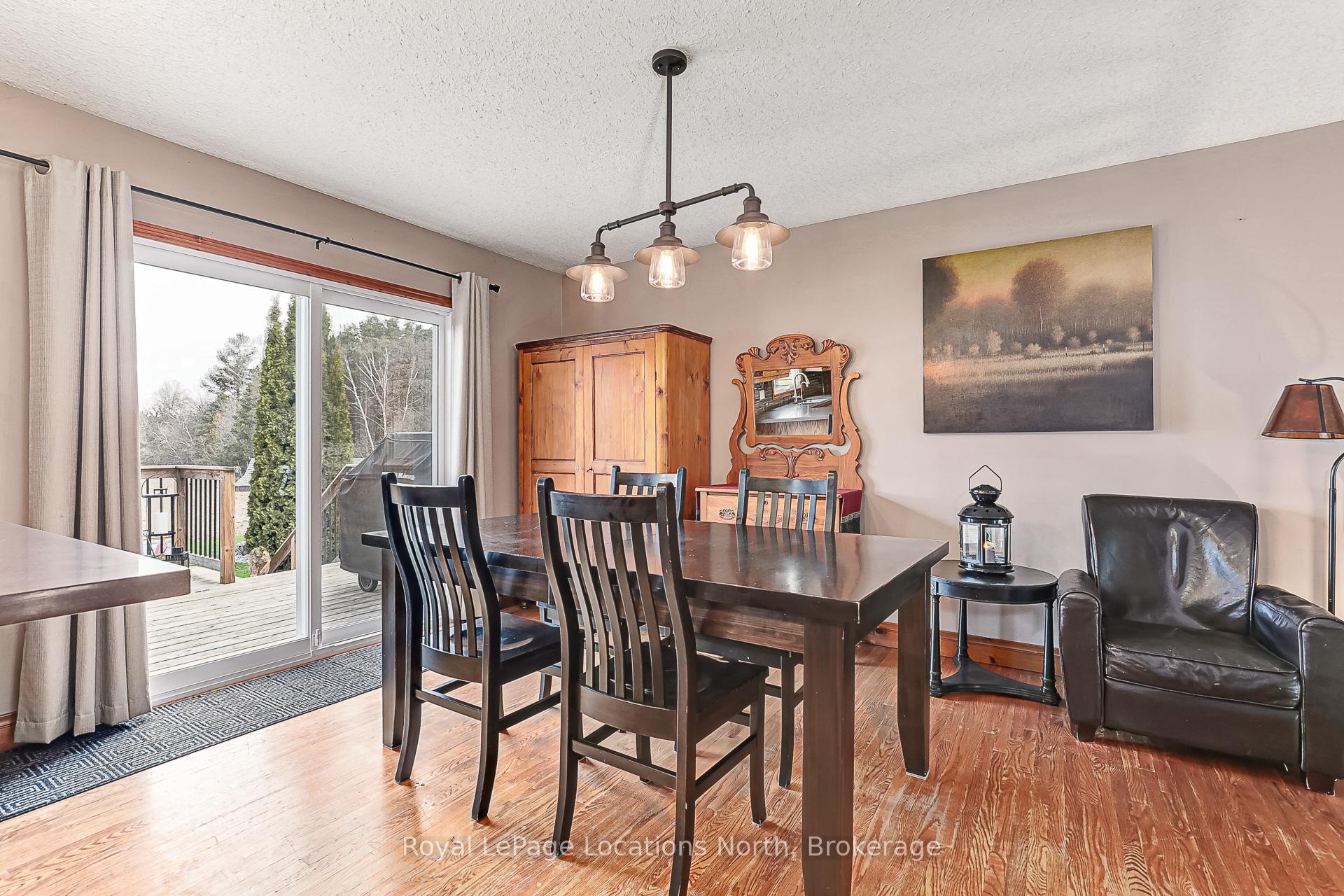 Photo 10 of 7286 36/37 Nottawasaga Side Road E, Clearview, Rural Clearview — HOMEH