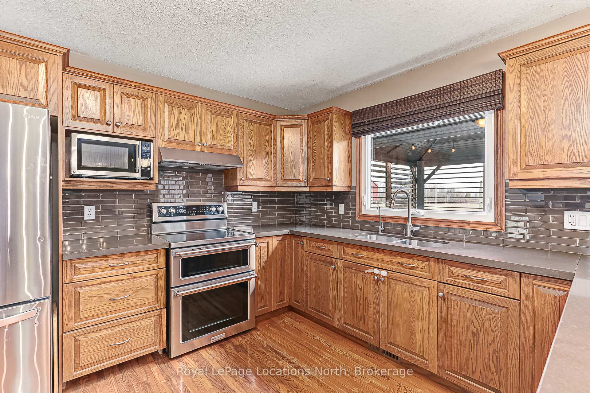 Photo 13 of 7286 36/37 Nottawasaga Side Road E, Clearview, Rural Clearview — HOMEH