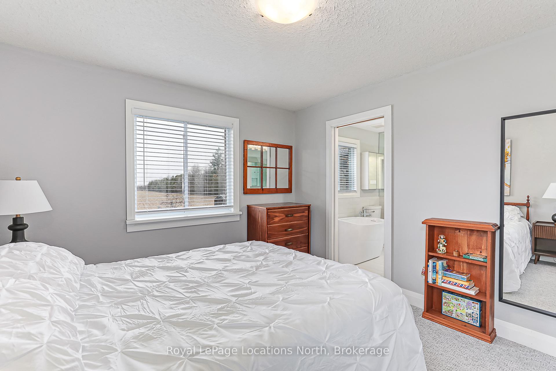 Photo 17 of 7286 36/37 Nottawasaga Side Road E, Clearview, Rural Clearview — HOMEH