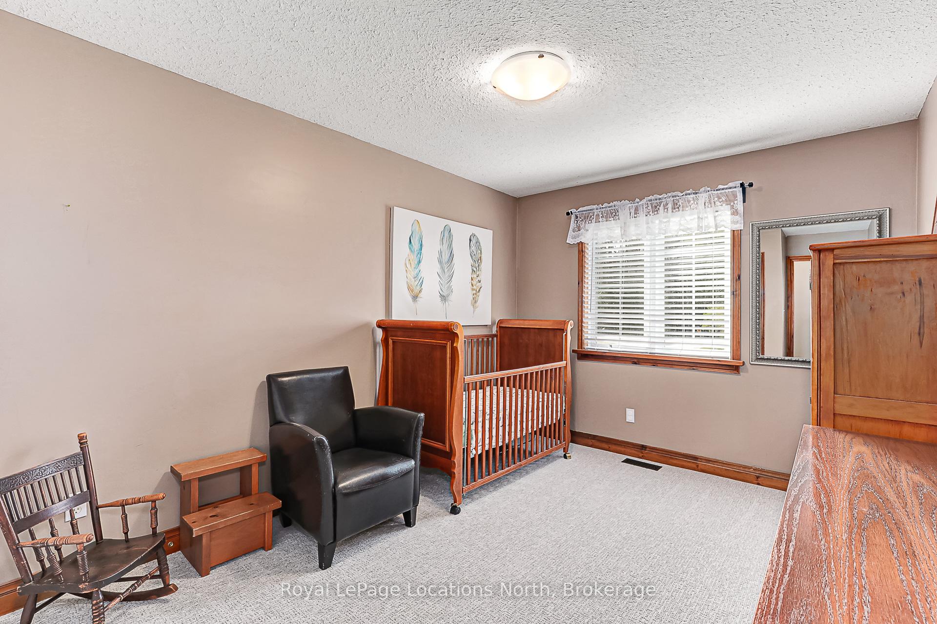Photo 23 of 7286 36/37 Nottawasaga Side Road E, Clearview, Rural Clearview — HOMEH
