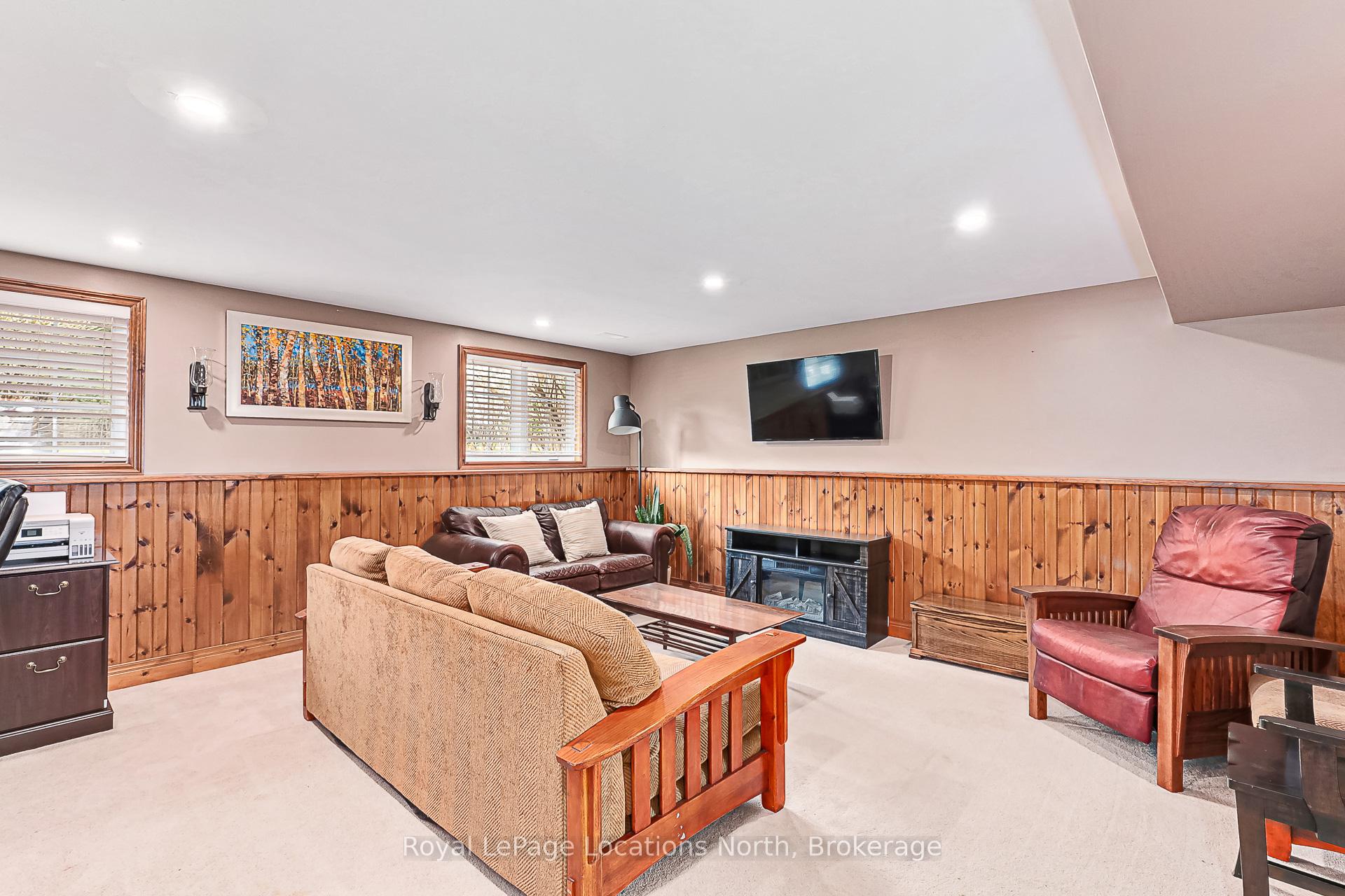 Photo 25 of 7286 36/37 Nottawasaga Side Road E, Clearview, Rural Clearview — HOMEH