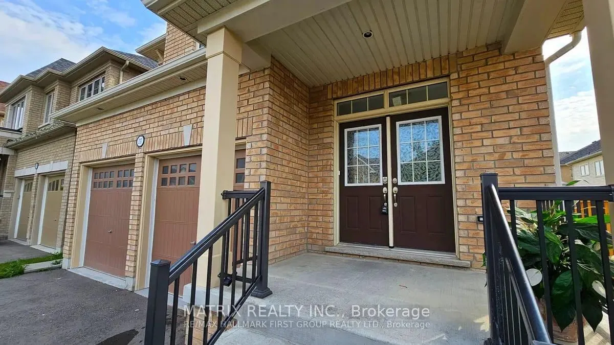 Photo 3 of 2517 Stallion Drive, Oshawa, Windfields — HOMEH