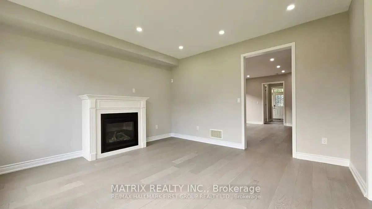 Photo 10 of 2517 Stallion Drive, Oshawa, Windfields — HOMEH