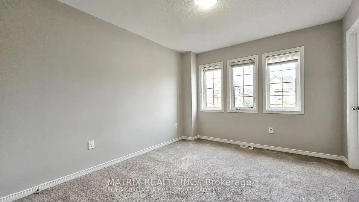 Photo 16 of 2517 Stallion Drive, Oshawa, Windfields — HOMEH