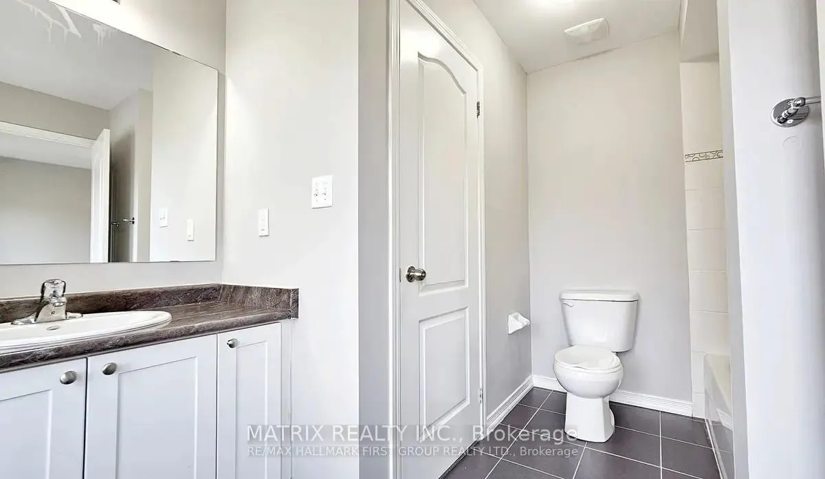 Photo 18 of 2517 Stallion Drive, Oshawa, Windfields — HOMEH
