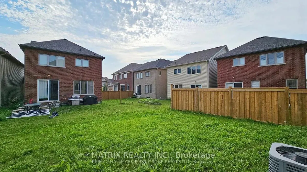 Photo 25 of 2517 Stallion Drive, Oshawa, Windfields — HOMEH