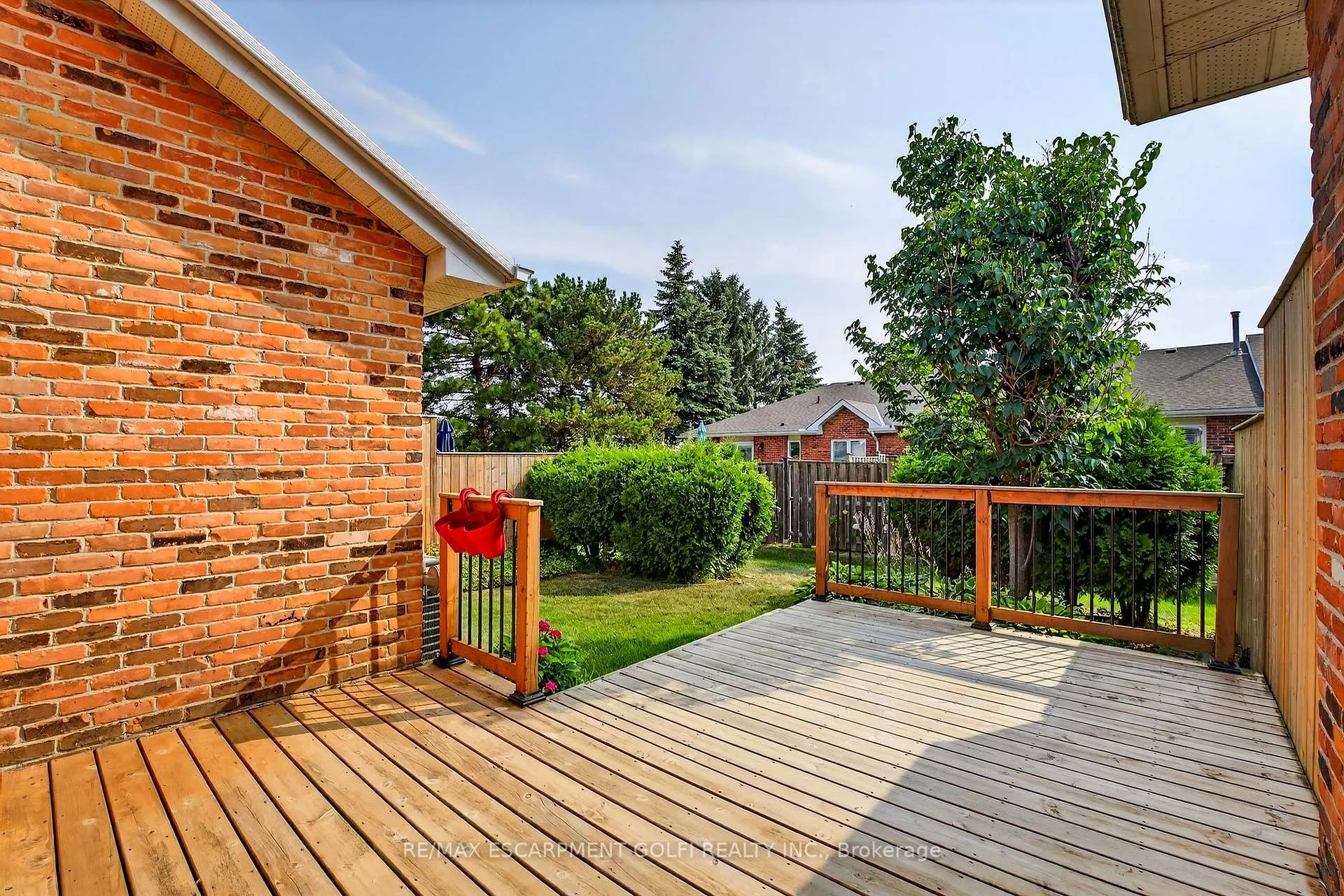 Photo 35 of Unit 2, 810 Golf Links Road, Hamilton, Ancaster — HOMEH