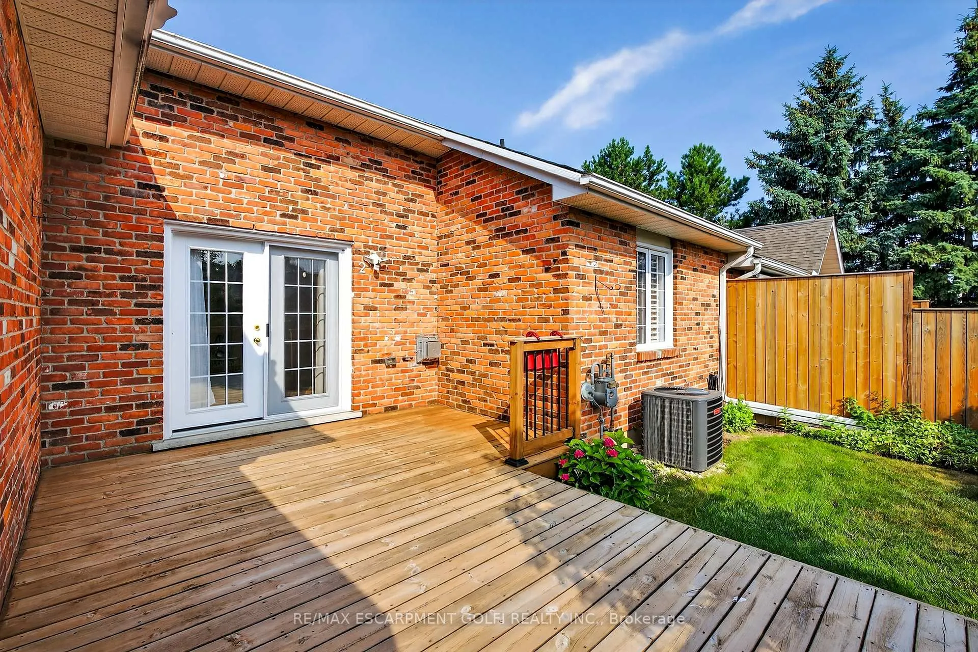 Photo 36 of Unit 2, 810 Golf Links Road, Hamilton, Ancaster — HOMEH