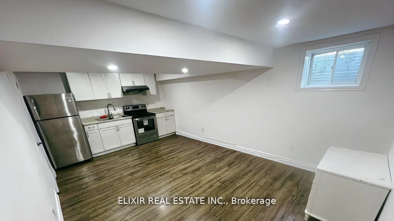Photo 7 of 92 Enford Crescent, Brampton, Northwest Brampton — HOMEH