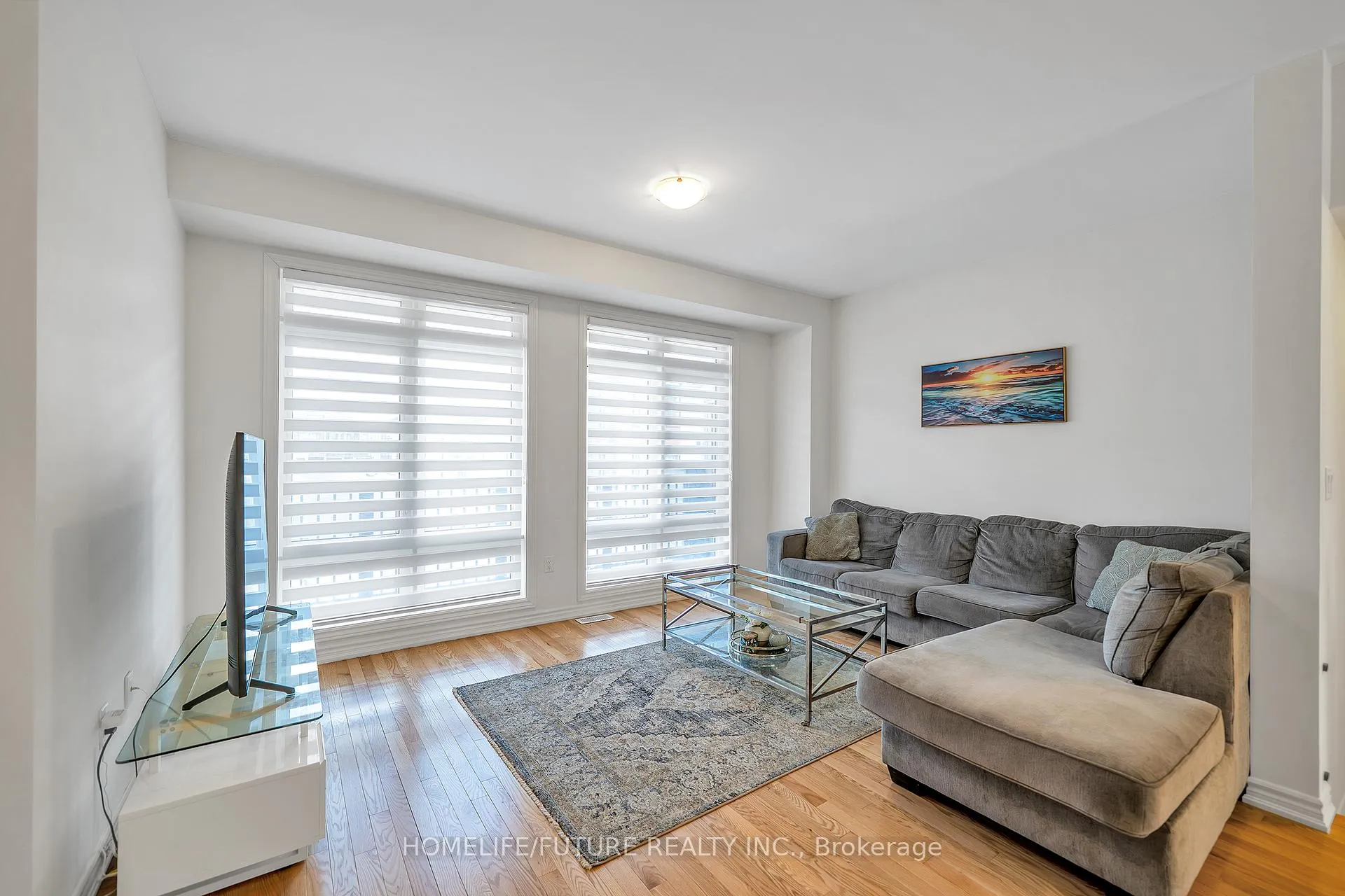 Photo 12 of 7 Coppini Lane, Ajax, South East — HOMEH