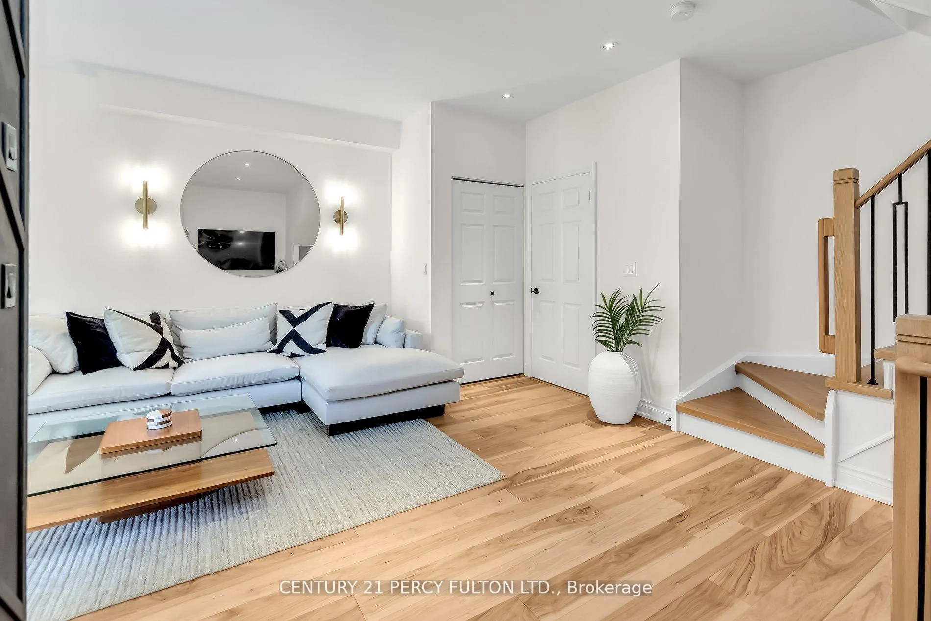 Photo 10 of Unit 117, 1250 St. Martins Drive, Pickering, Bay Ridges — HOMEH
