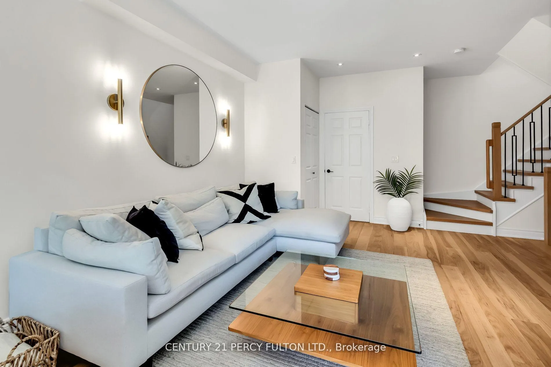 Photo 13 of Unit 117, 1250 St. Martins Drive, Pickering, Bay Ridges — HOMEH