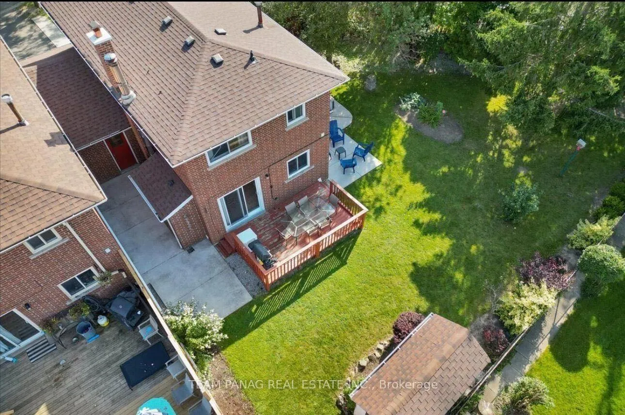 Photo 12 of 18 Medina Place, Brampton, Central Park — HOMEH