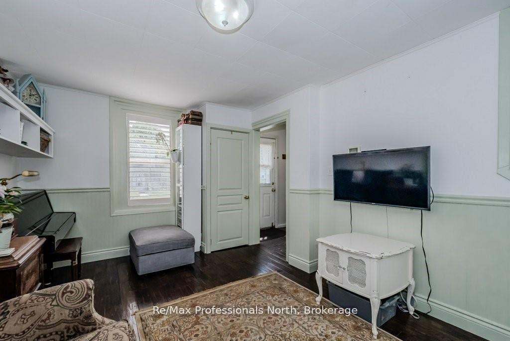 Photo 6 of 120 David Street, Gravenhurst, Muskoka (S) — HOMEH