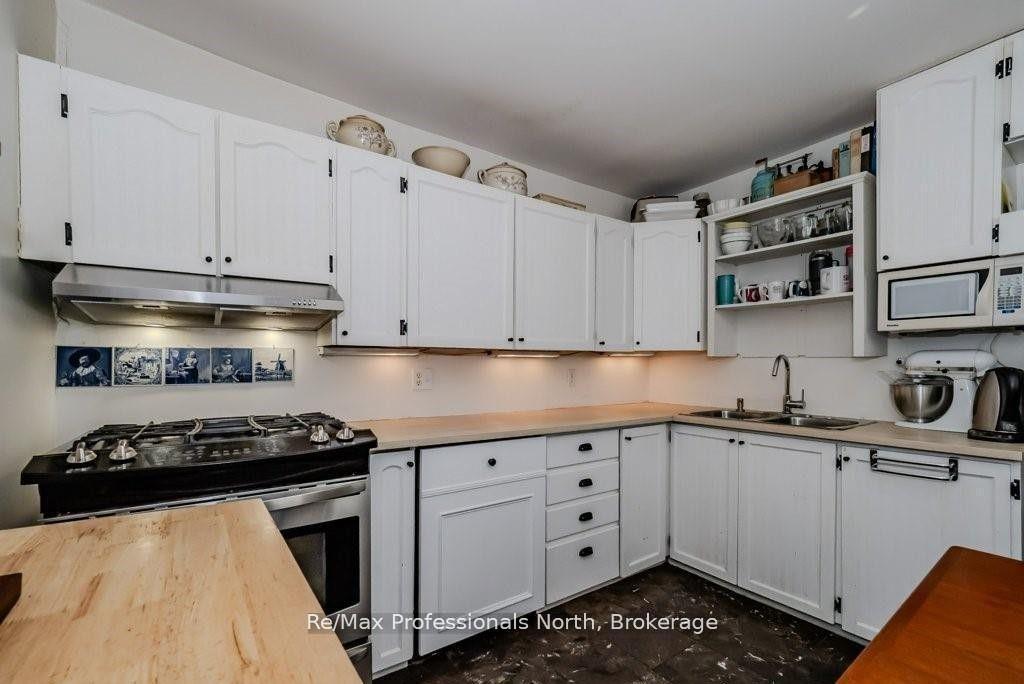 Photo 9 of 120 David Street, Gravenhurst, Muskoka (S) — HOMEH