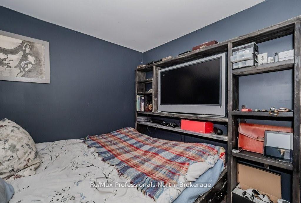 Photo 36 of 120 David Street, Gravenhurst, Muskoka (S) — HOMEH