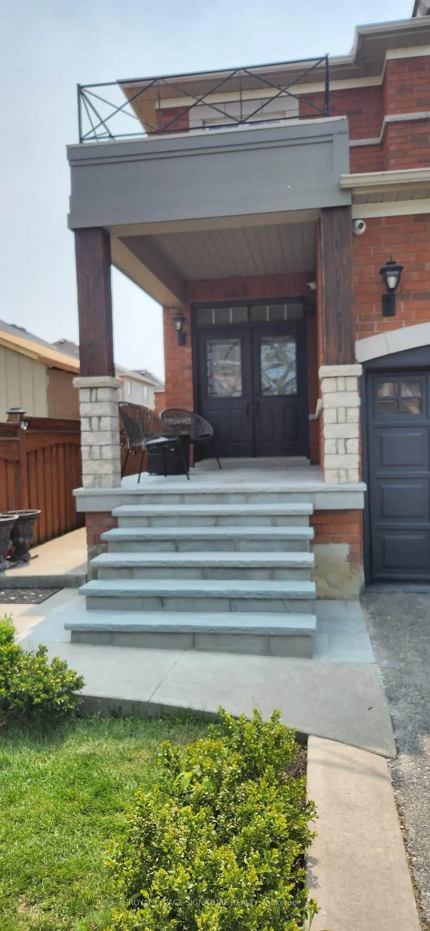 Photo 2 of 20 Deangelis Avenue, Caledon, Bolton West — HOMEH
