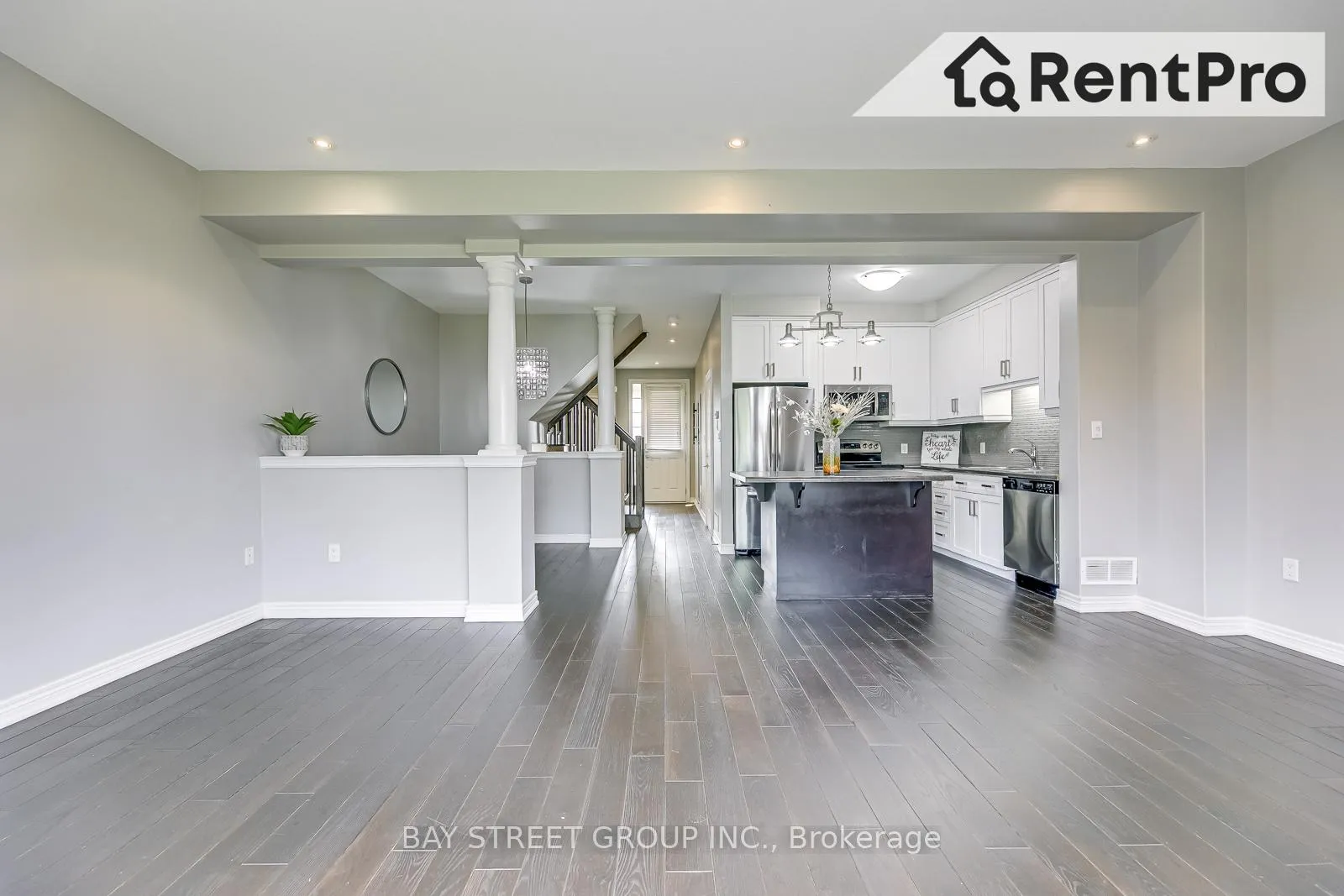 Photo 14 of 39 Sexton Crescent, Hamilton, Ancaster — HOMEH